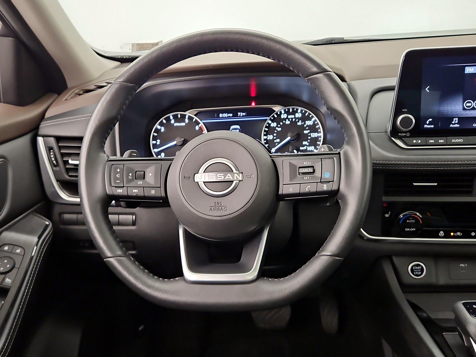 Thumbnail: 2023 Nissan Rogue - 10