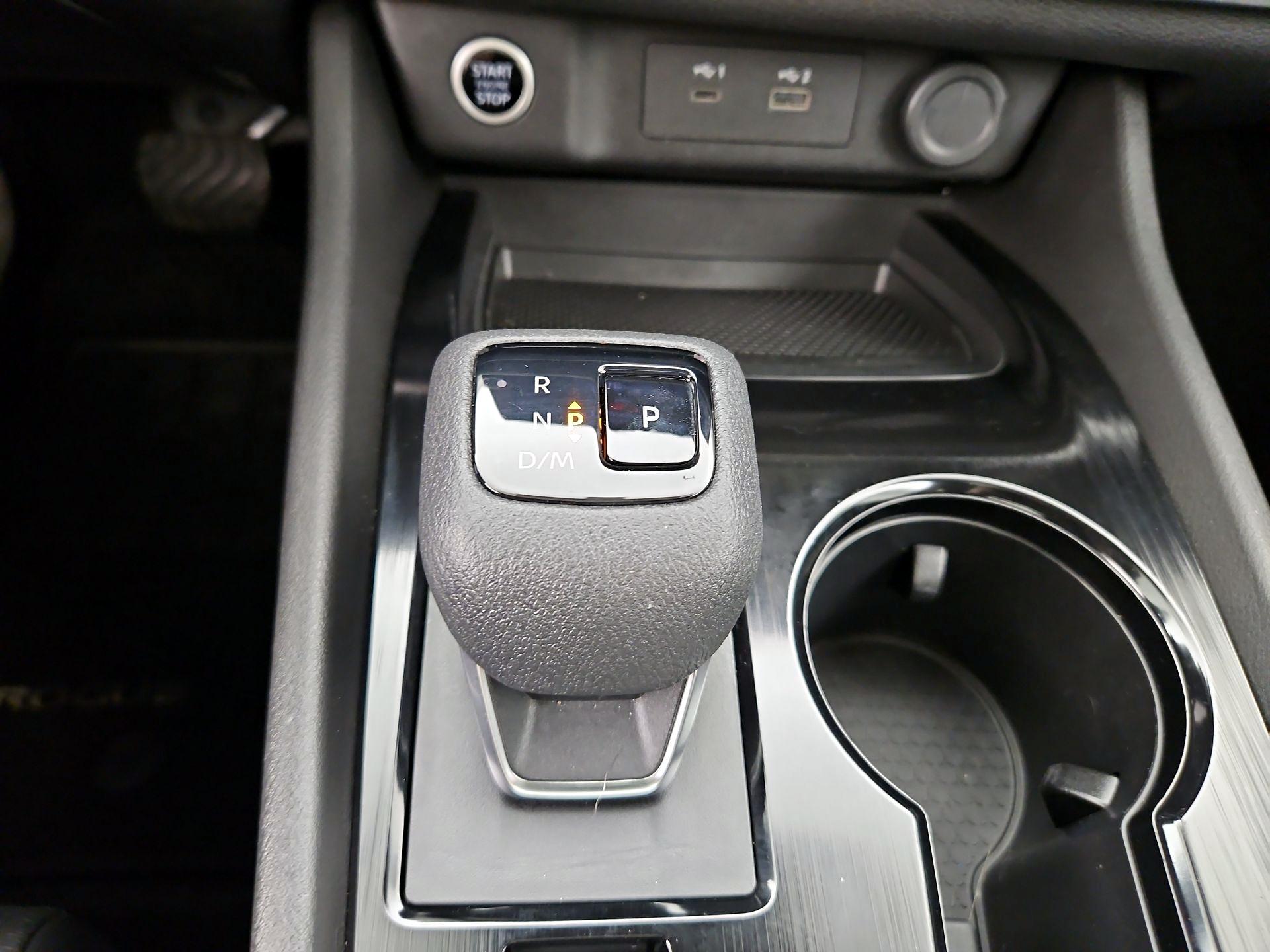 Thumbnail: 2023 Nissan Rogue - 17