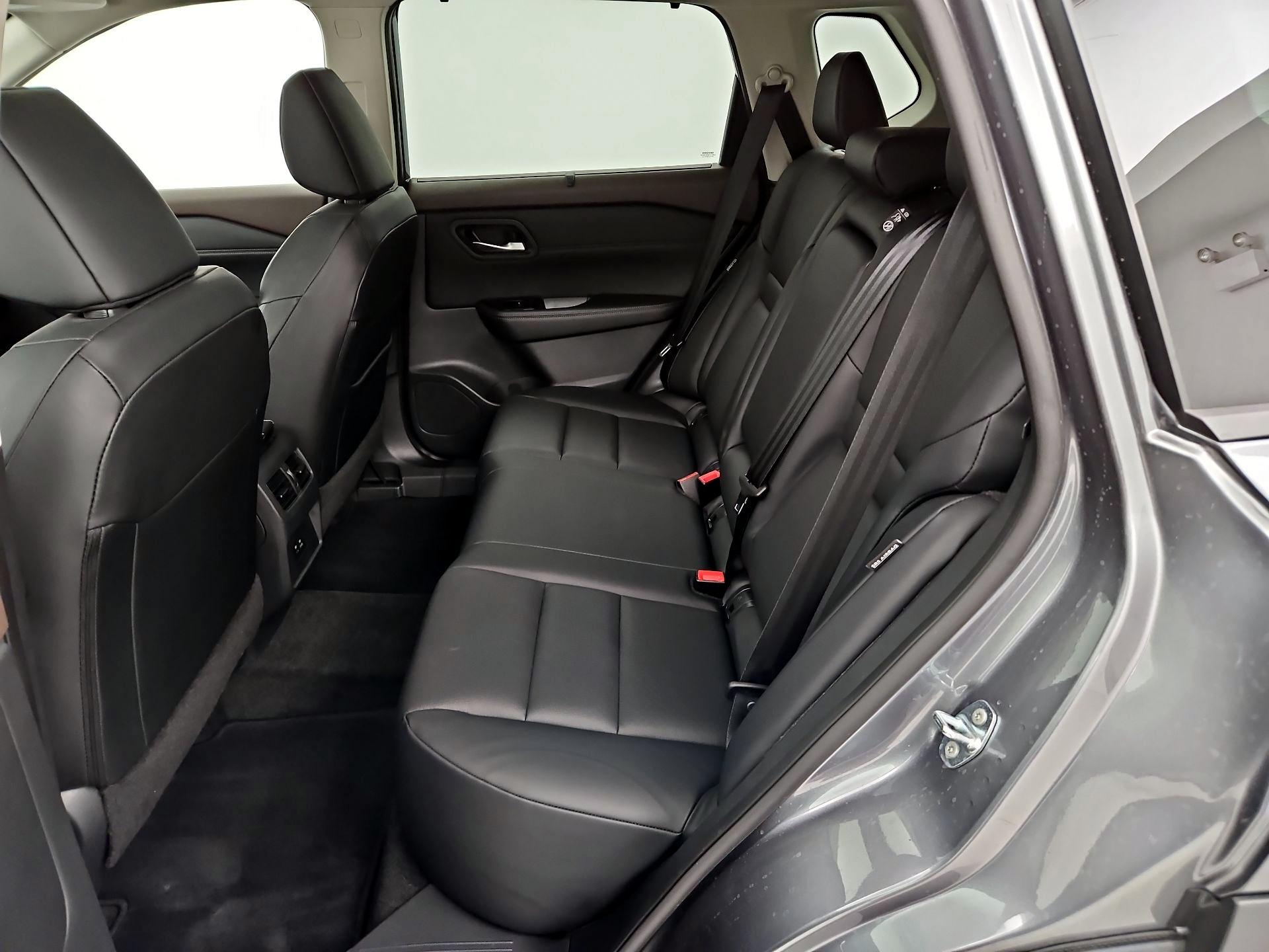 Thumbnail: 2023 Nissan Rogue - 20