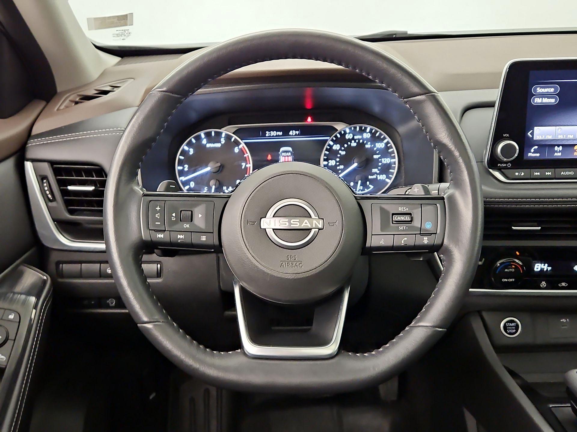 Thumbnail: 2023 Nissan Rogue - 10