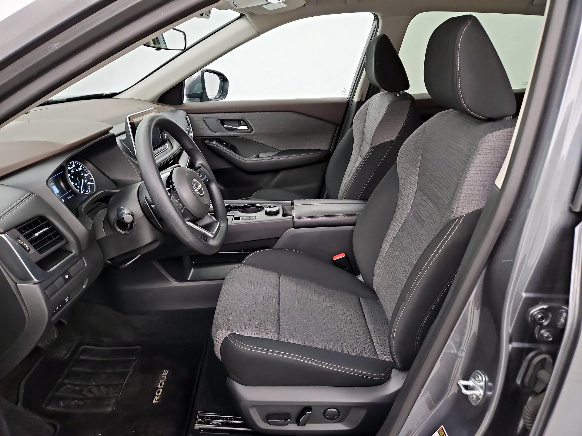 Thumbnail: 2023 Nissan Rogue - 11