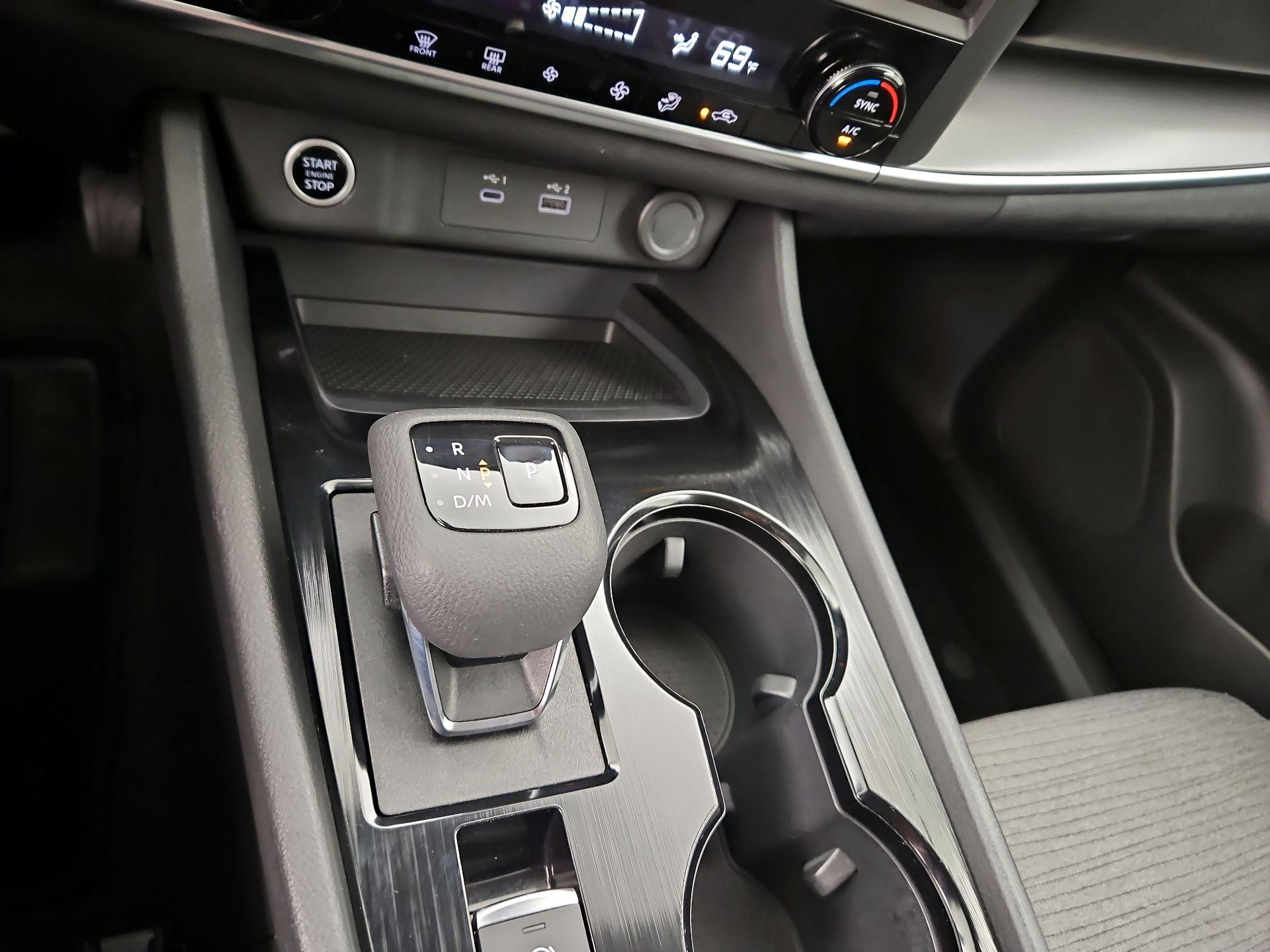 Thumbnail: 2023 Nissan Rogue - 17