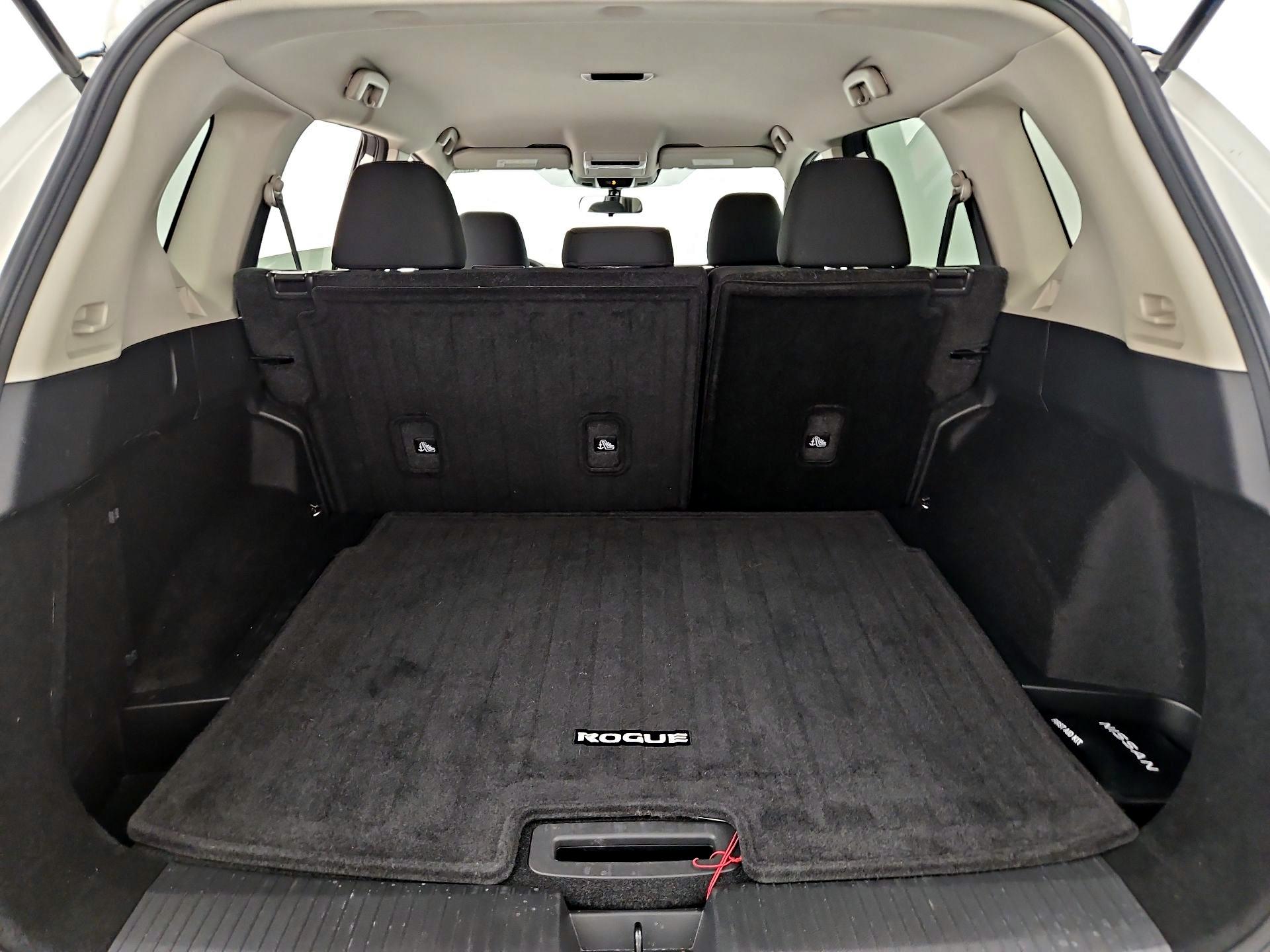 Thumbnail: 2023 Nissan Rogue - 20