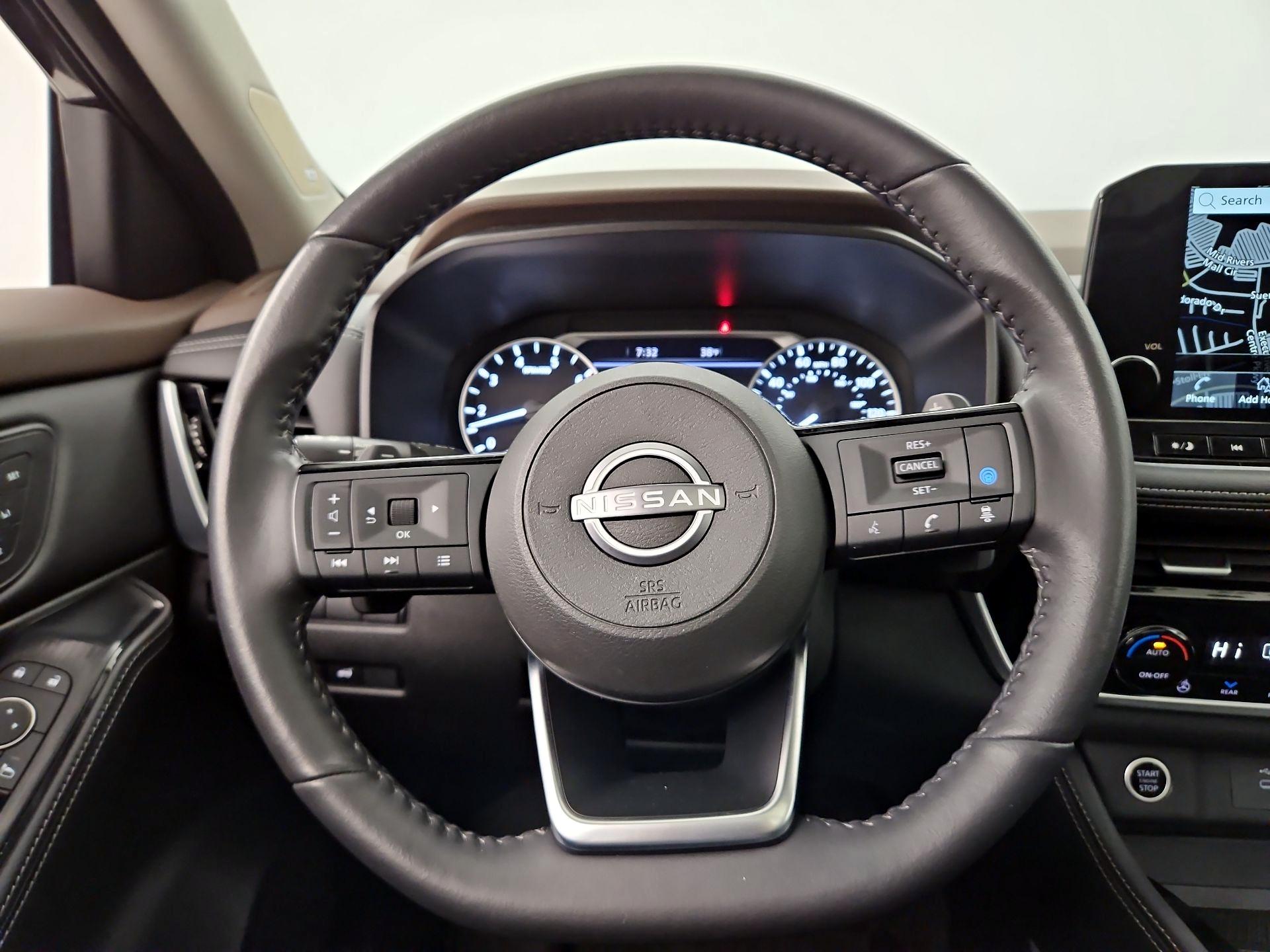 Thumbnail: 2023 Nissan Rogue - 10