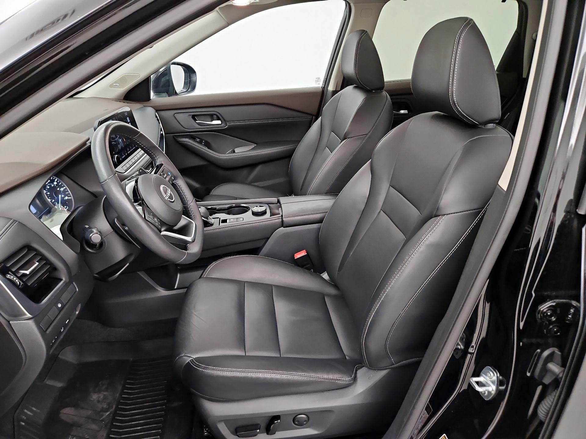 Thumbnail: 2023 Nissan Rogue - 11