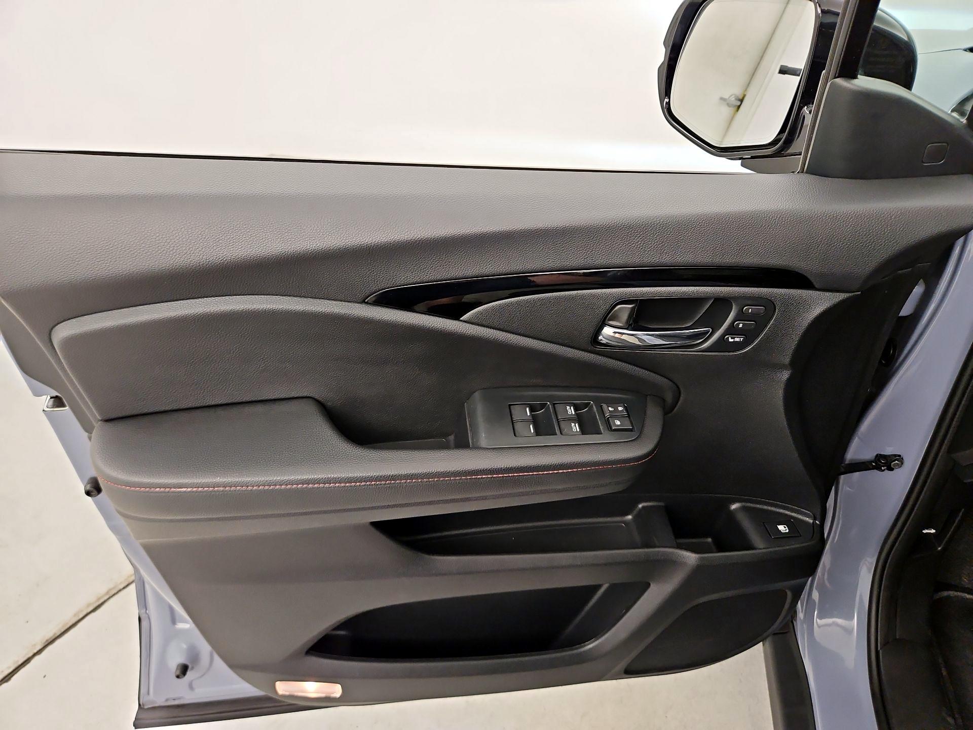 Thumbnail: 2023 Honda Ridgeline - 12