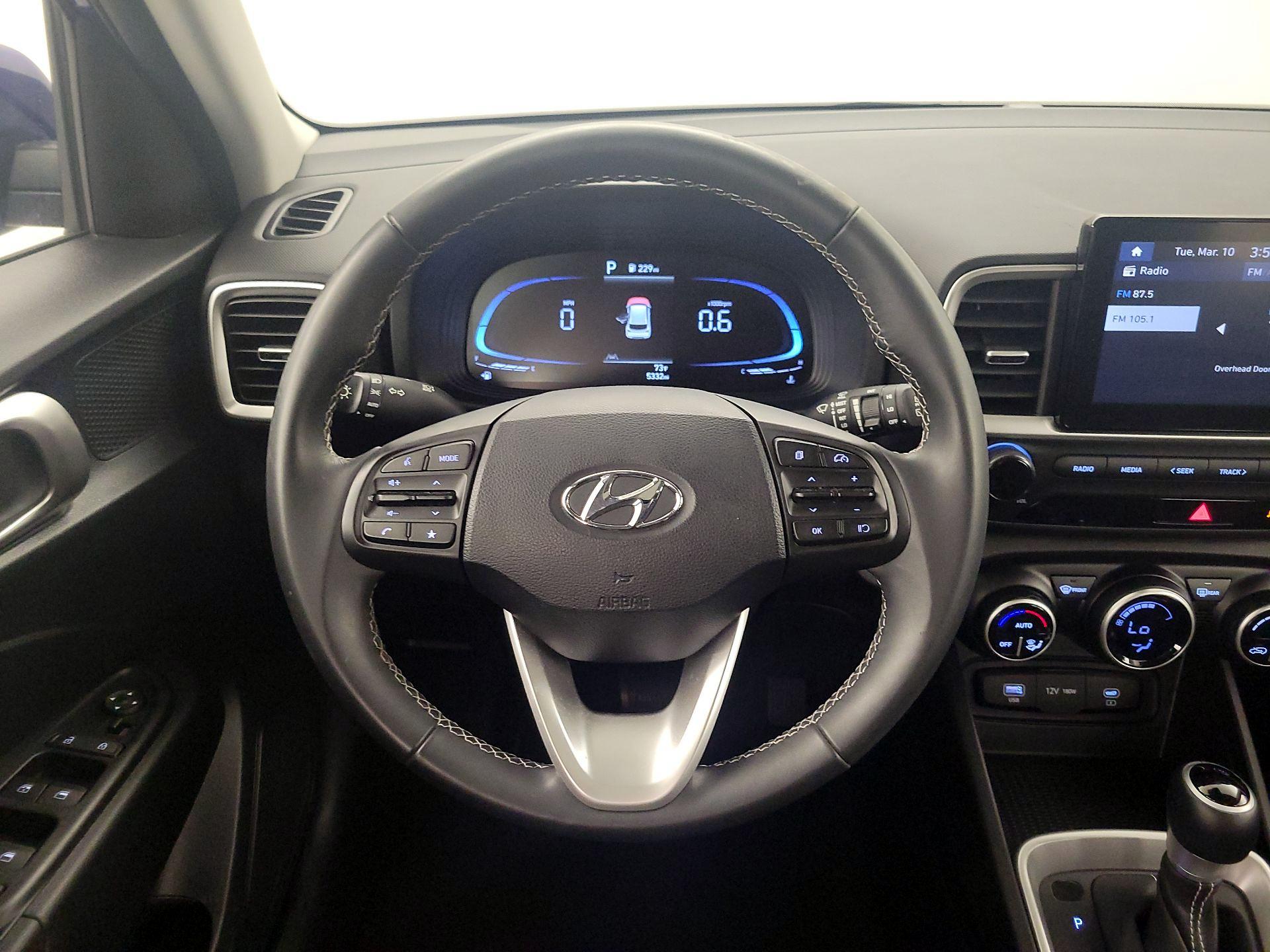 Thumbnail: 2024 Hyundai Venue - 10