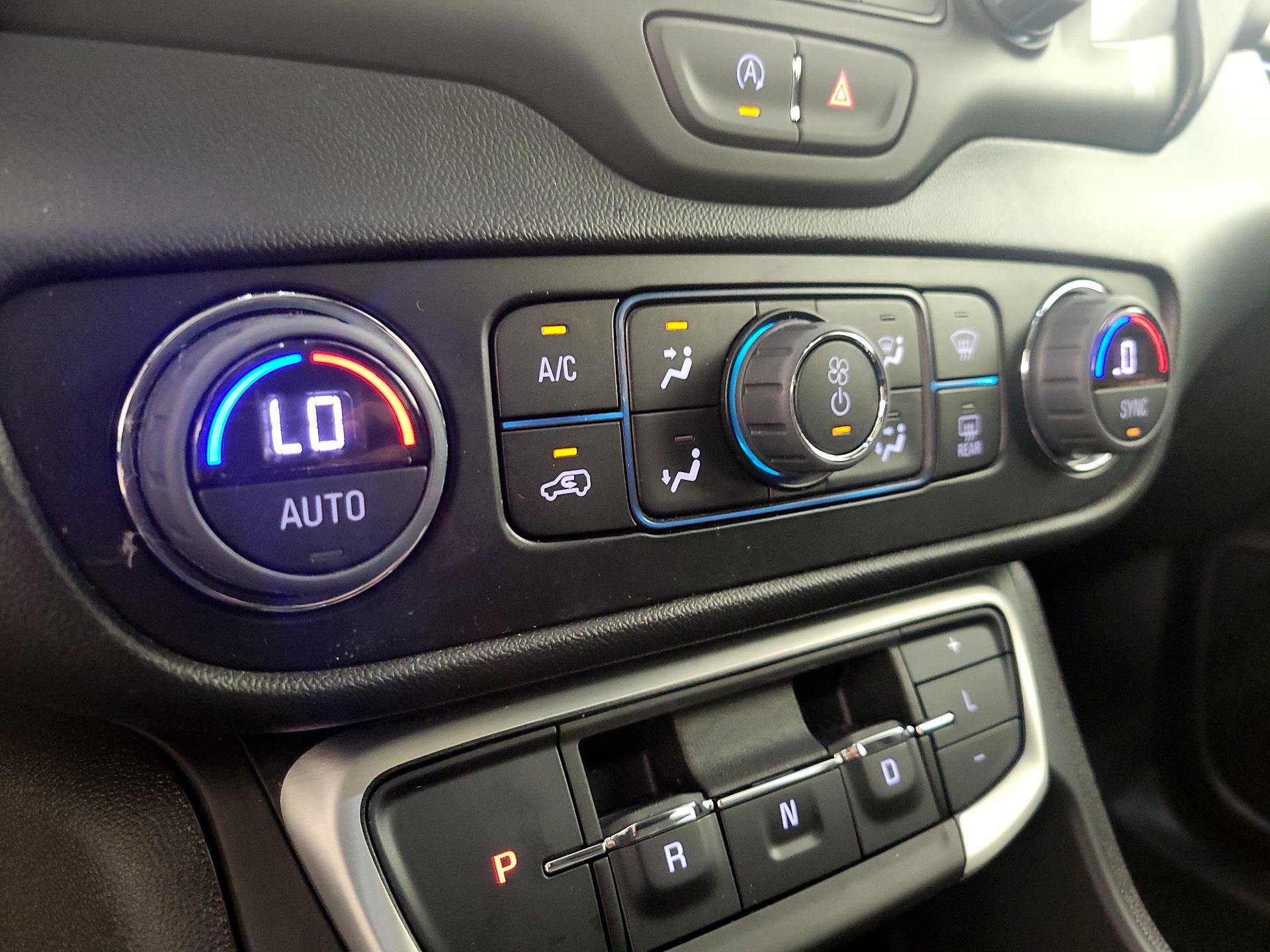 Thumbnail: 2024 GMC Terrain - 16