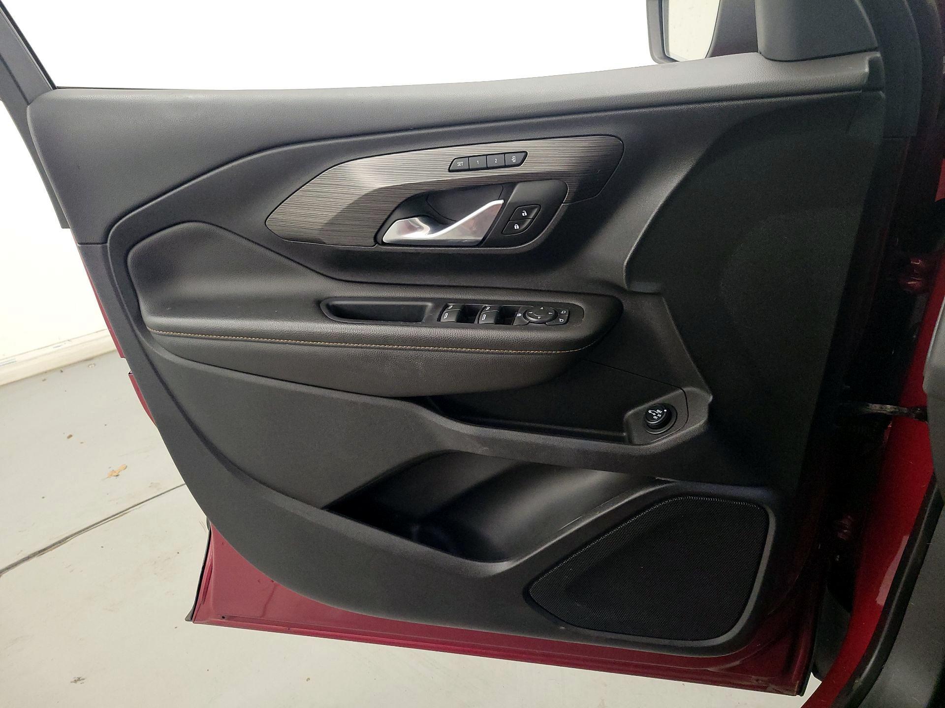 Thumbnail: 2020 GMC Terrain - 12