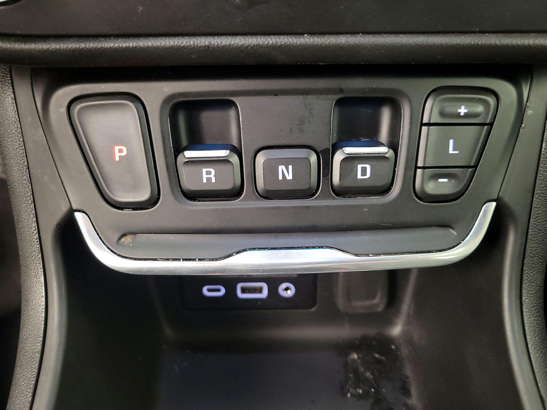 Thumbnail: 2020 GMC Terrain - 18