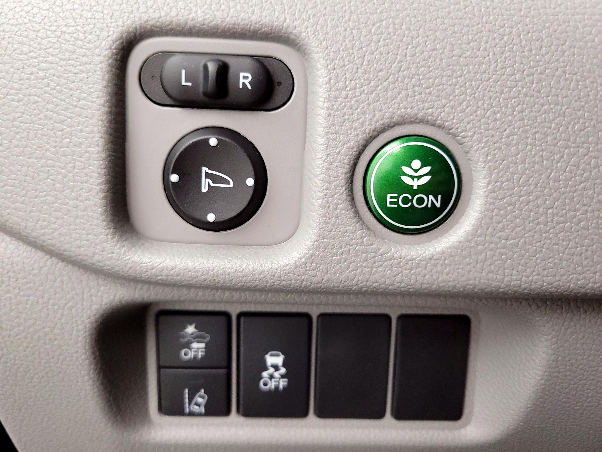 Thumbnail: 2022 Honda Pilot - 13