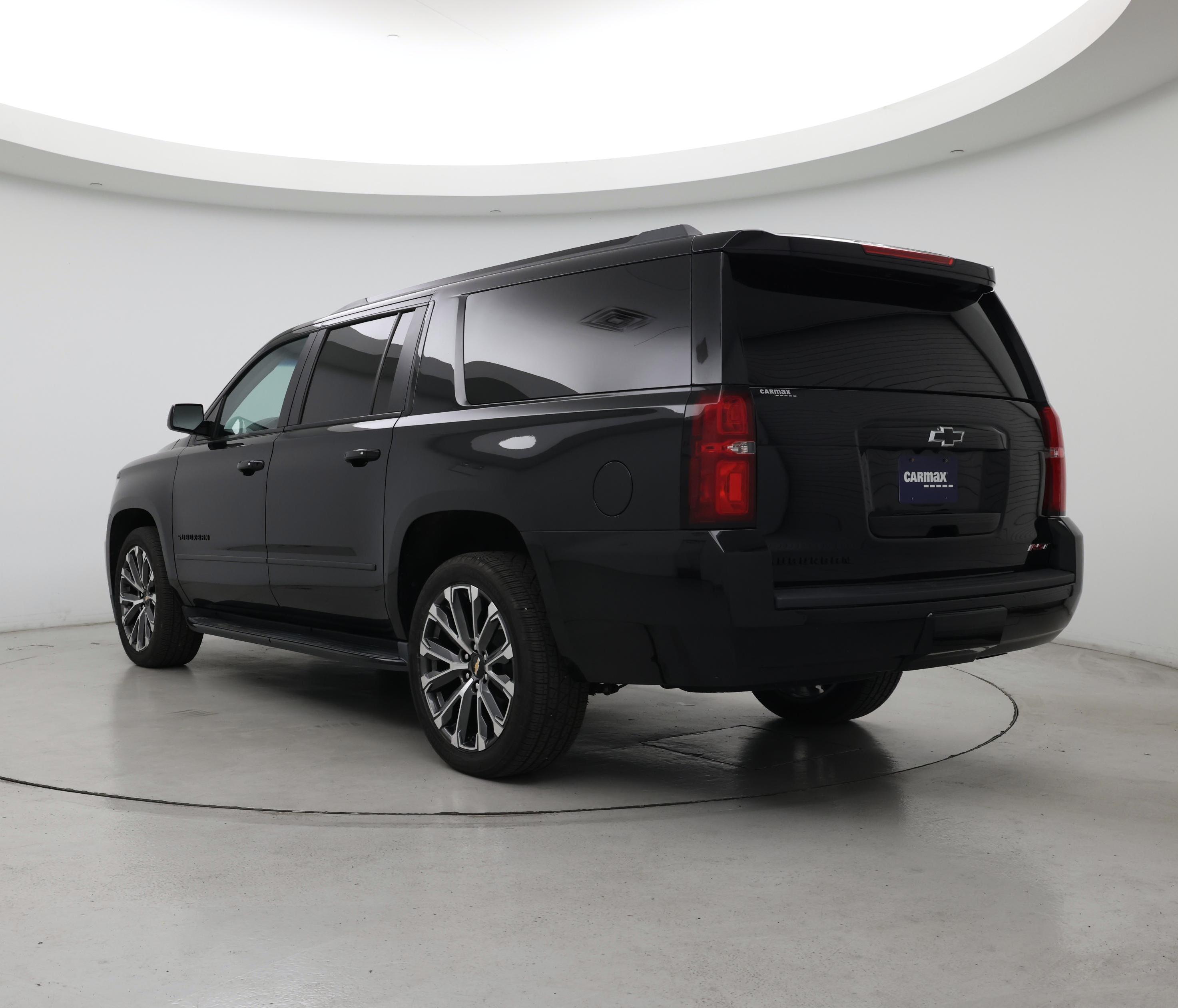 Thumbnail: 2020 Chevrolet Suburban - 2
