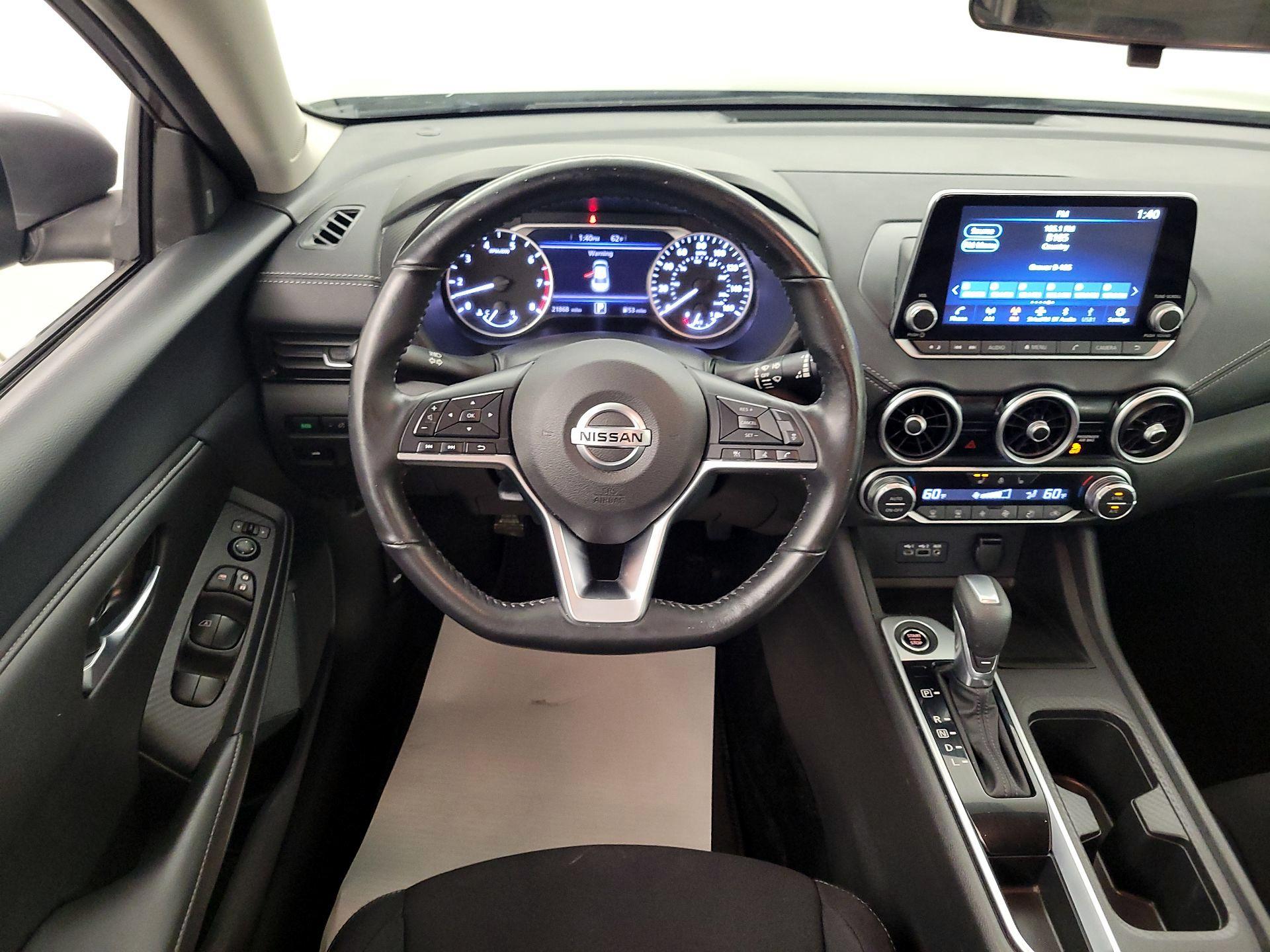 Thumbnail: 2023 Nissan Sentra - 10