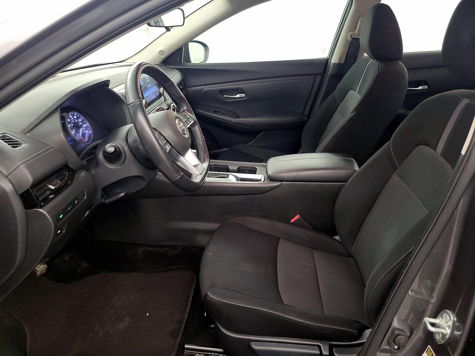 Thumbnail: 2023 Nissan Sentra - 11