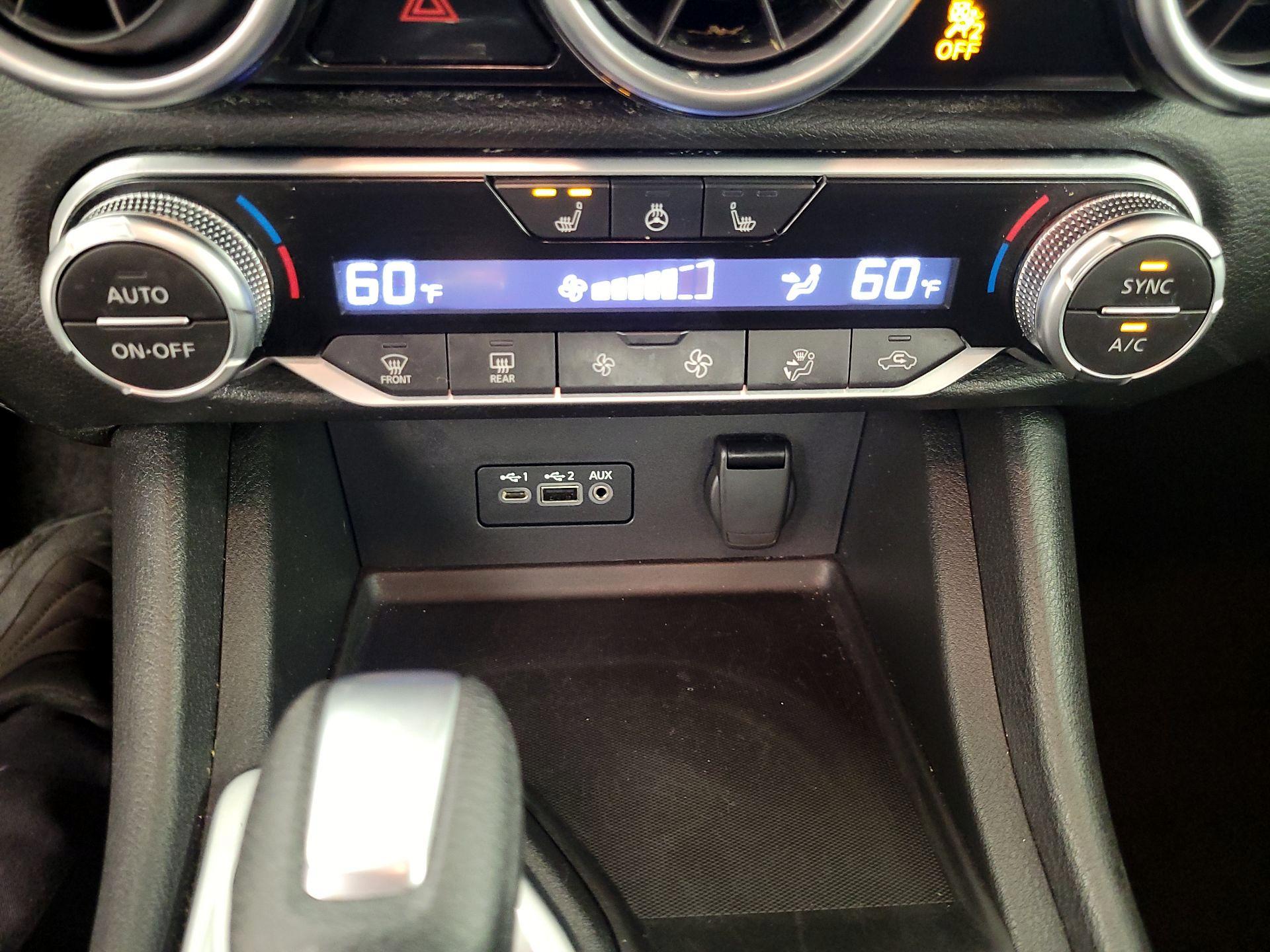 Thumbnail: 2023 Nissan Sentra - 16