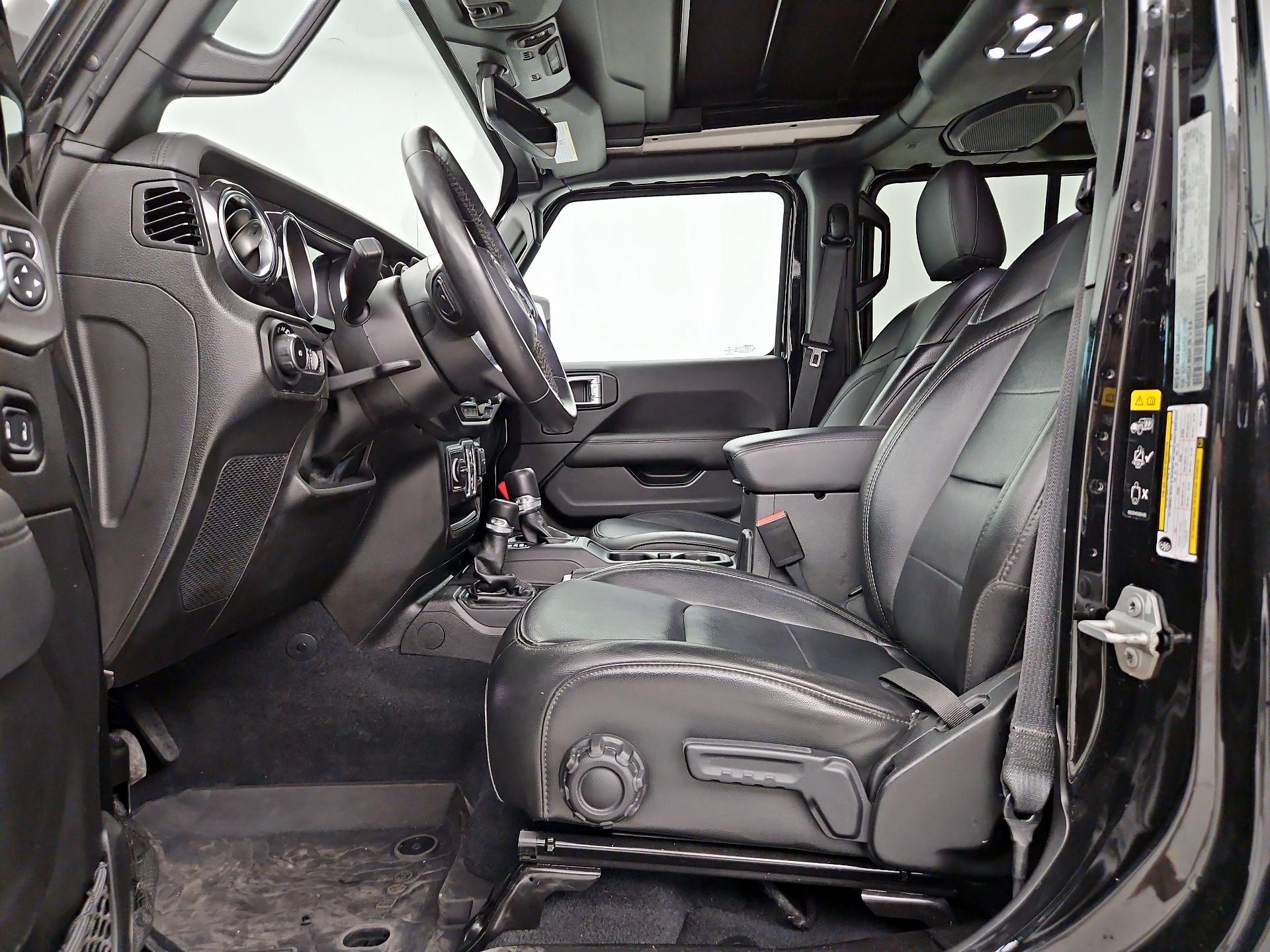Thumbnail: 2022 Jeep Wrangler - 11