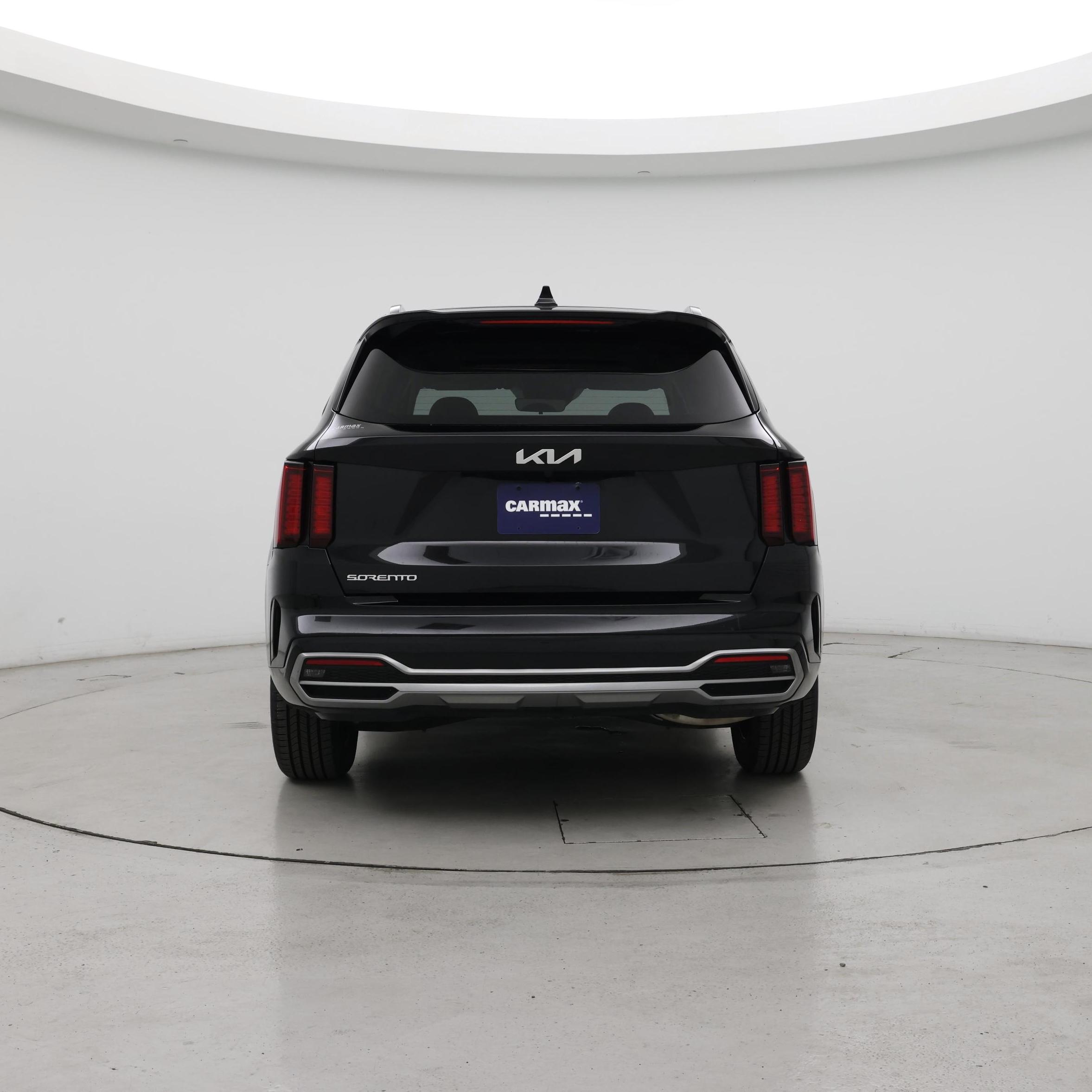 Thumbnail: 2023 Kia Sorento - 6