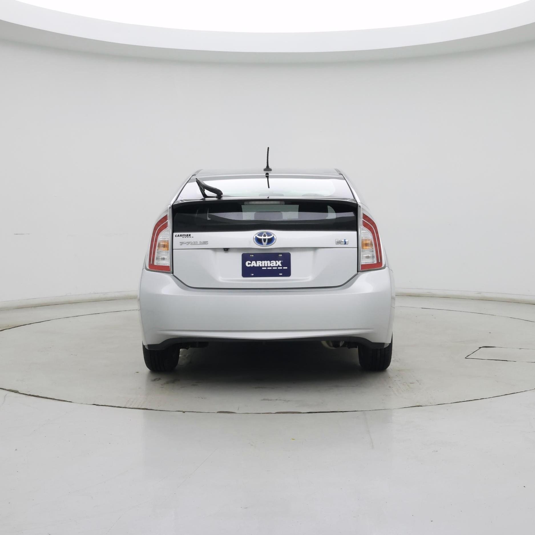 Thumbnail: 2014 Toyota Prius - 6