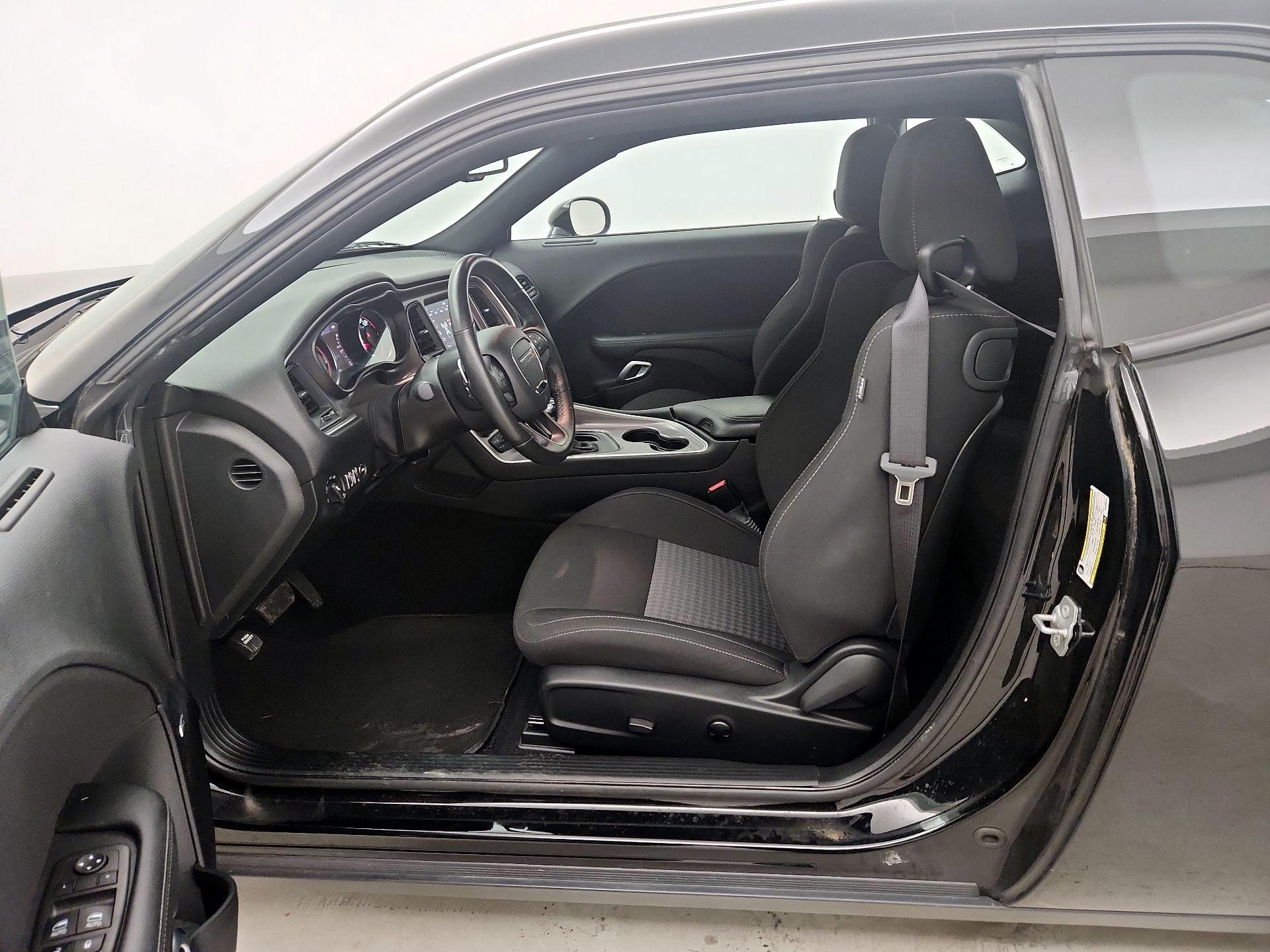 Thumbnail: 2022 Dodge Challenger - 11