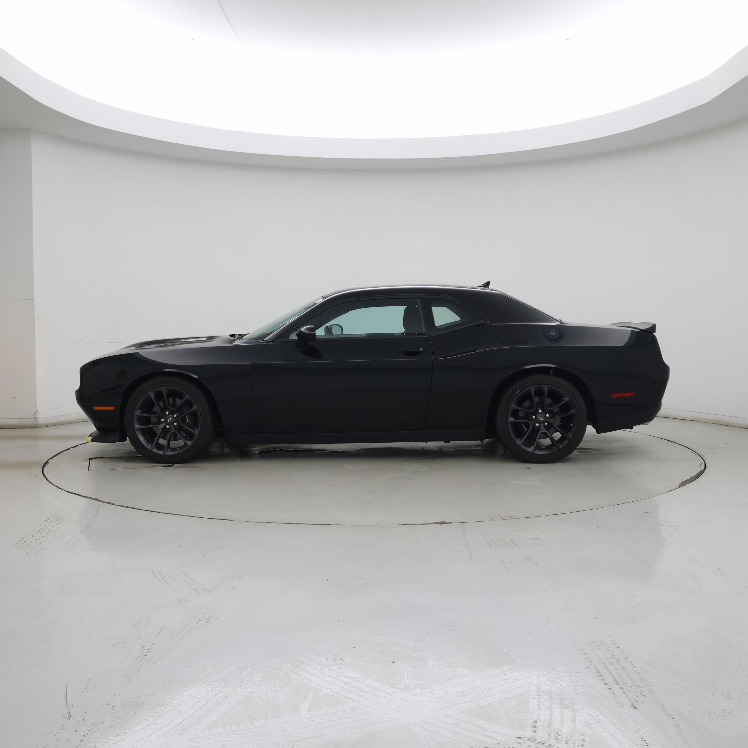 Thumbnail: 2022 Dodge Challenger - 3