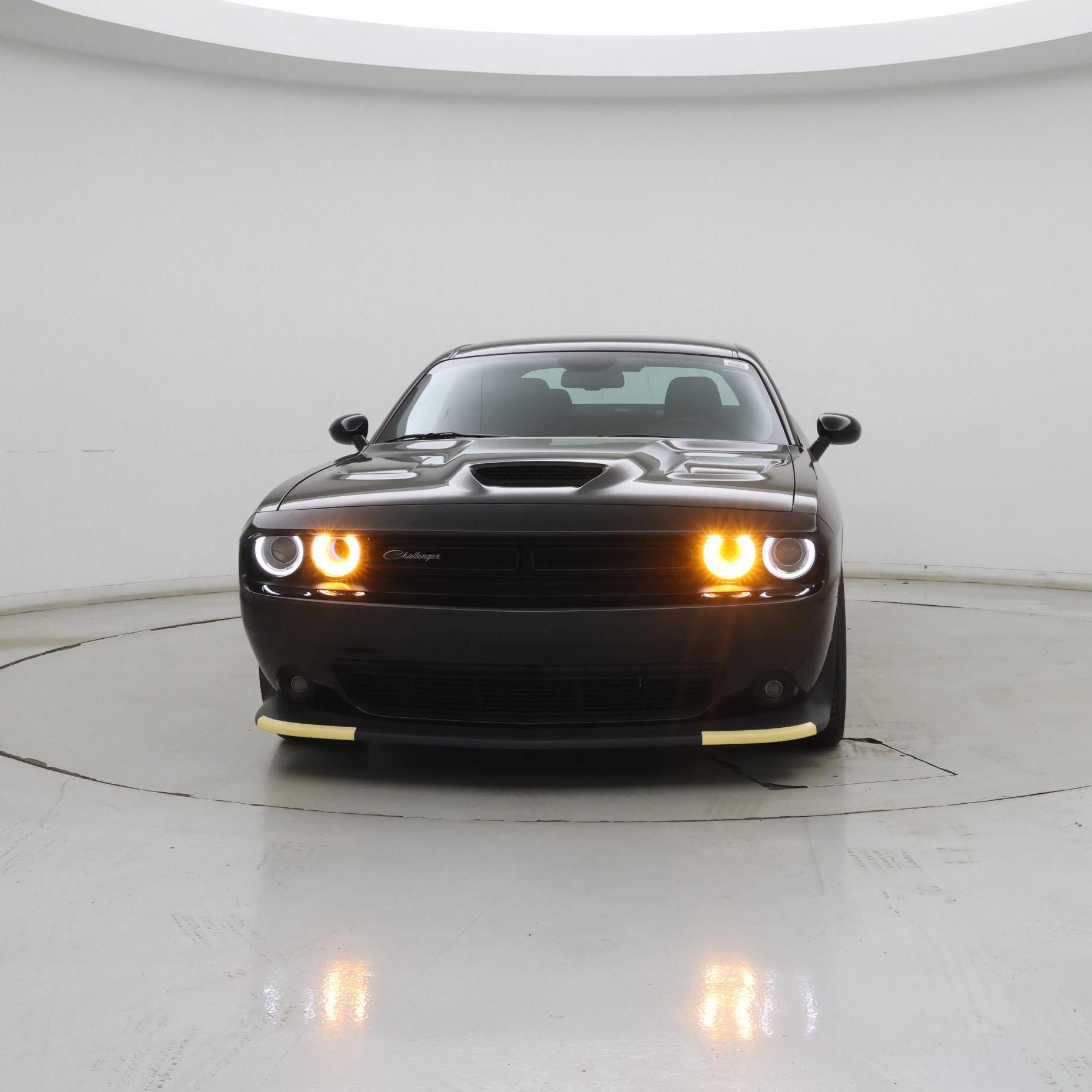 Thumbnail: 2022 Dodge Challenger - 5