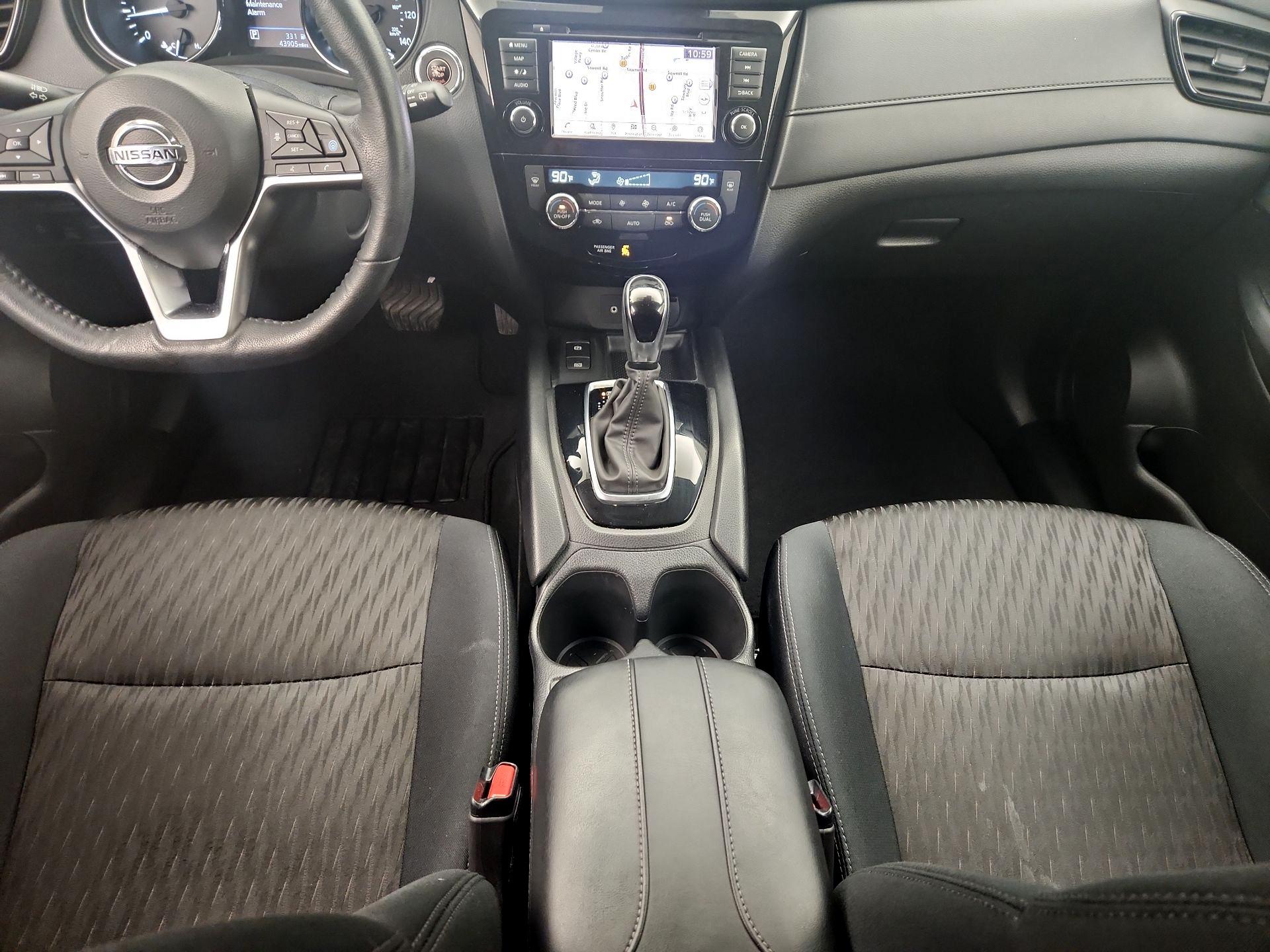 Thumbnail: 2019 Nissan Rogue - 9