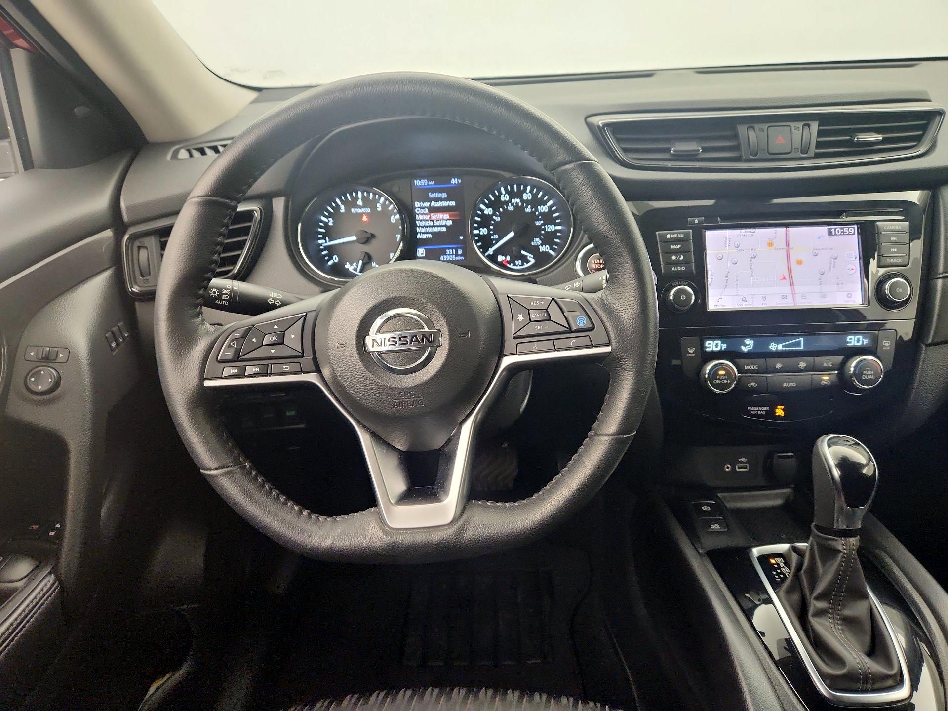 Thumbnail: 2019 Nissan Rogue - 10