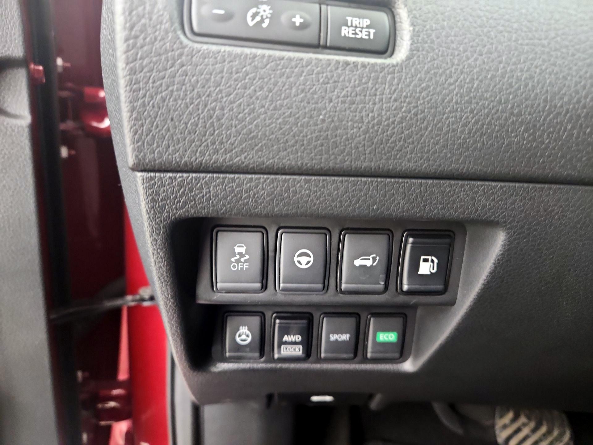 Thumbnail: 2019 Nissan Rogue - 13