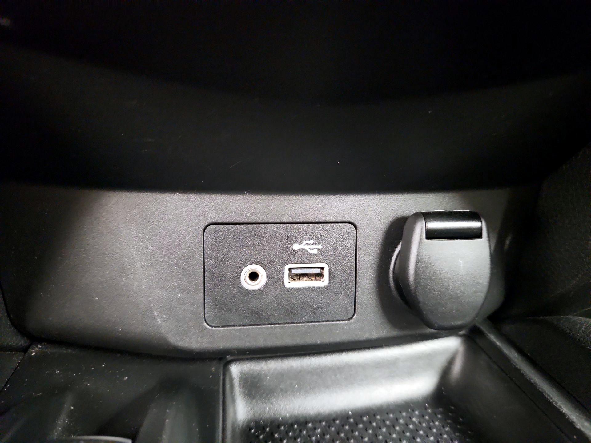 Thumbnail: 2019 Nissan Rogue - 19