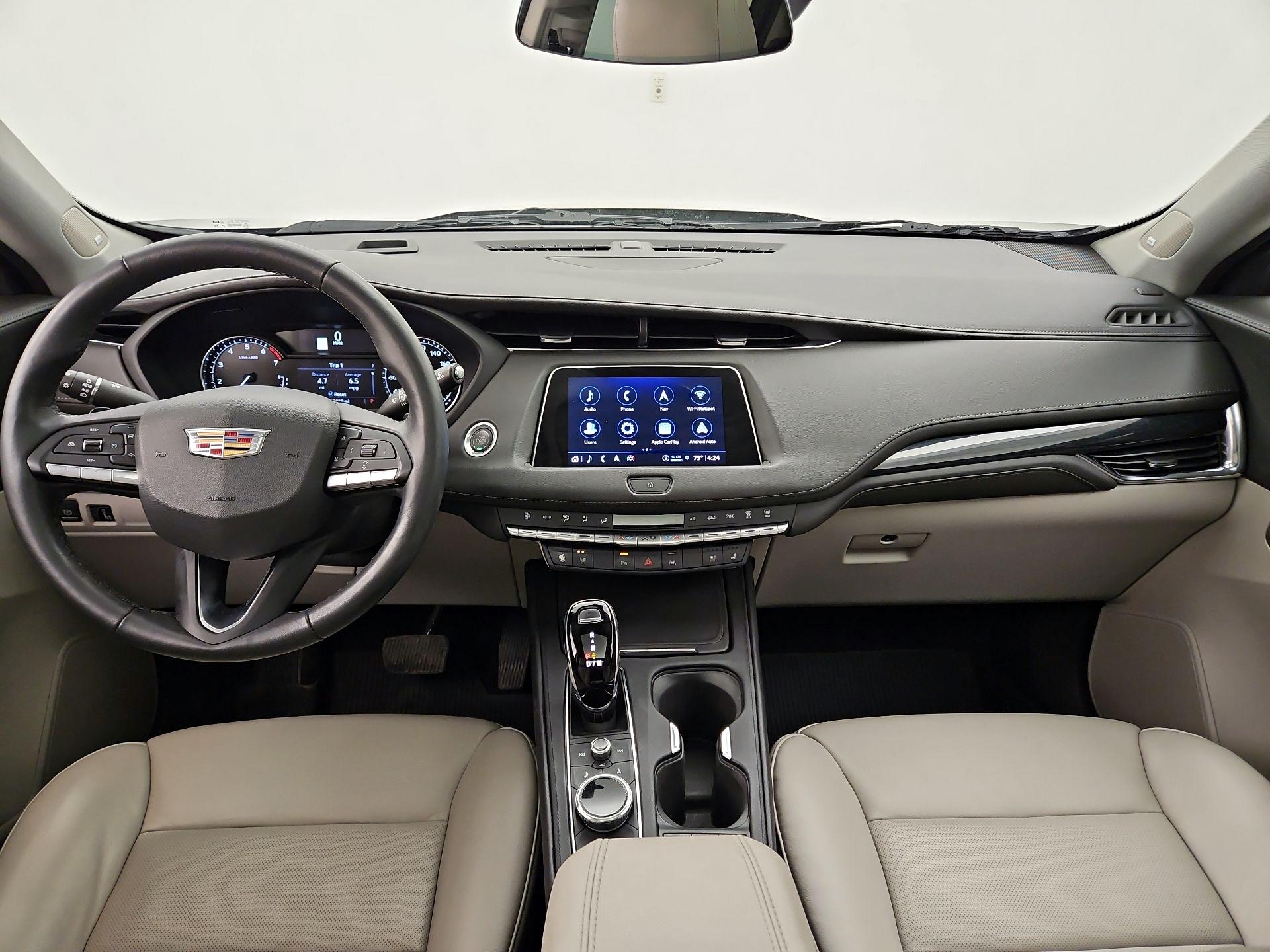 Thumbnail: 2023 Cadillac XT4 - 9