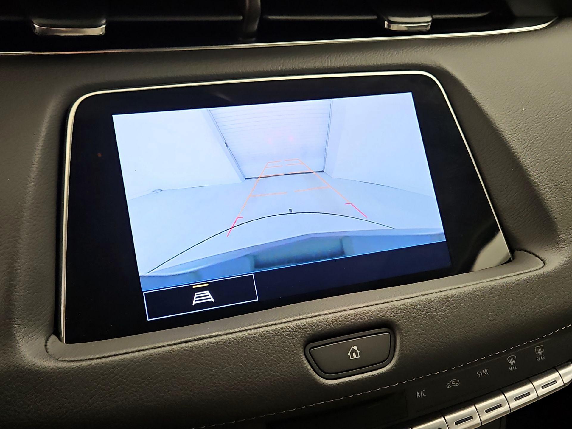 Thumbnail: 2023 Cadillac XT4 - 15