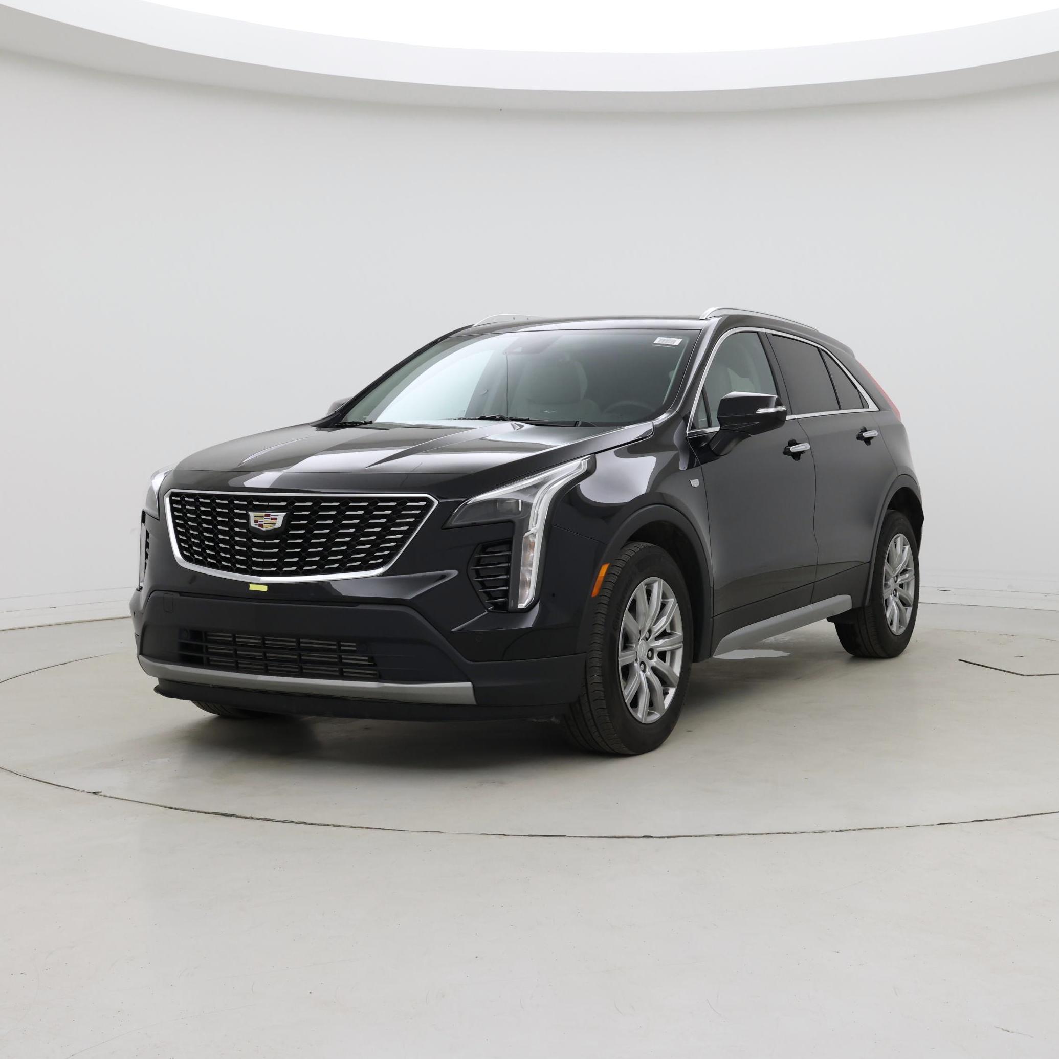 Thumbnail: 2023 Cadillac XT4 - 4
