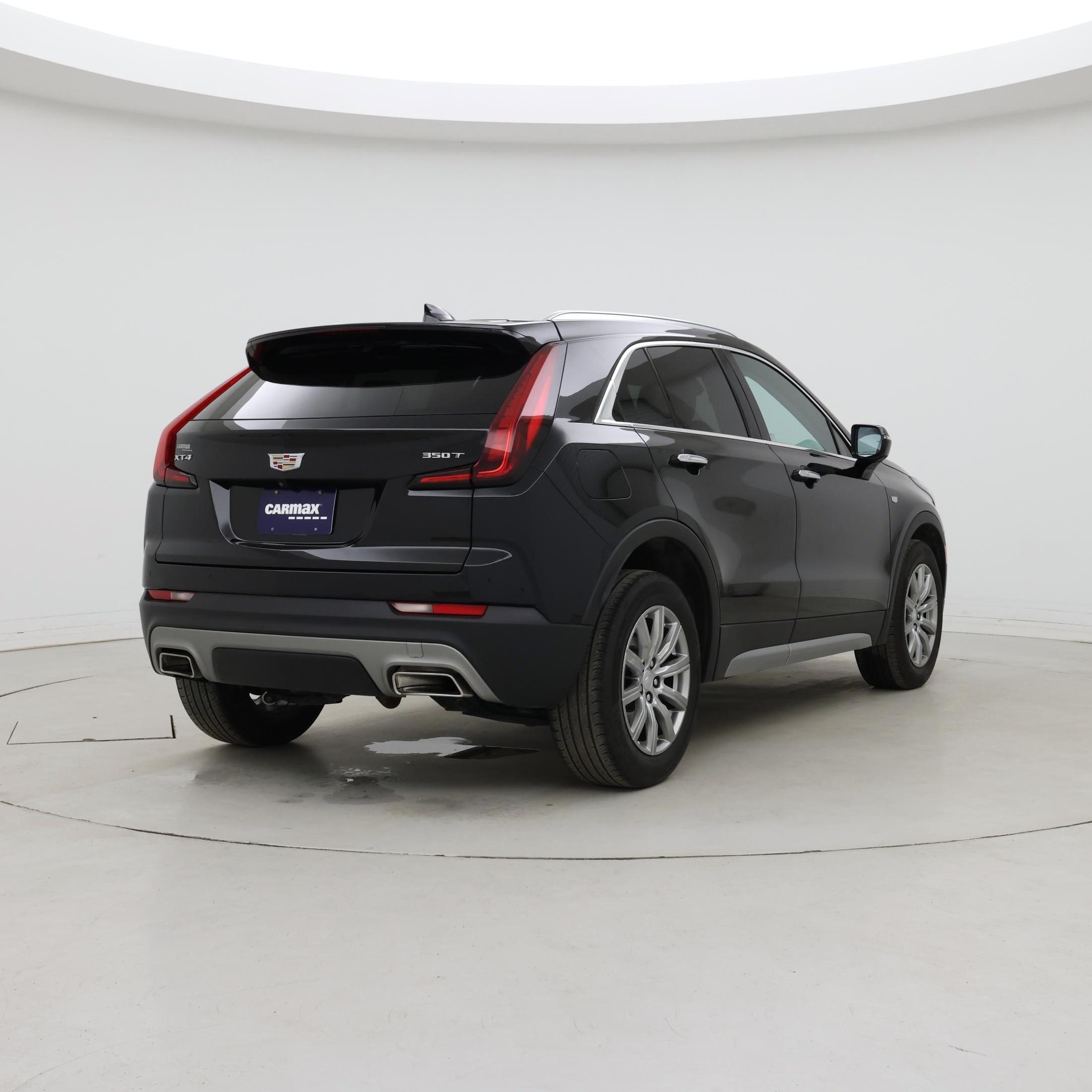 Thumbnail: 2023 Cadillac XT4 - 8