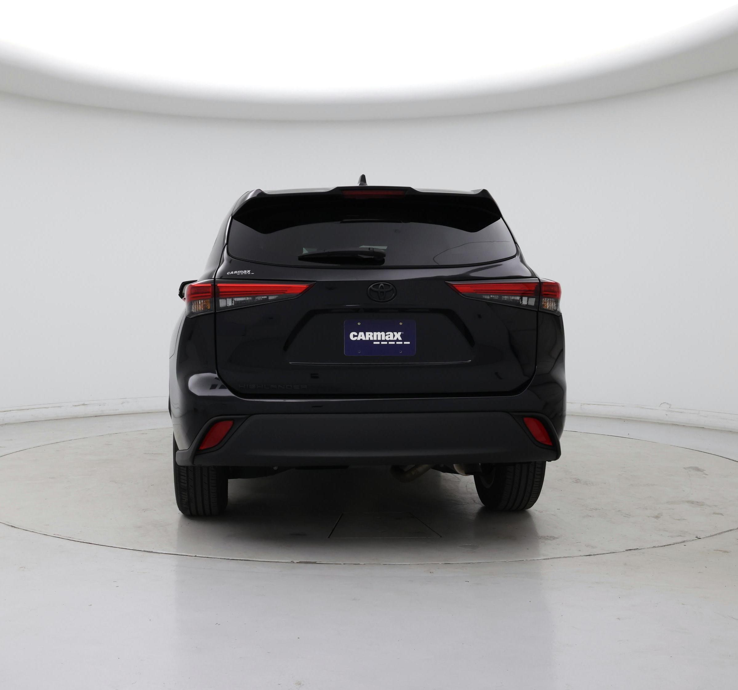 Thumbnail: 2023 Toyota Highlander - 6