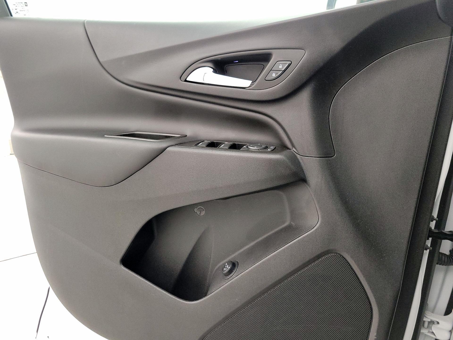 Thumbnail: 2023 Chevrolet Equinox - 12