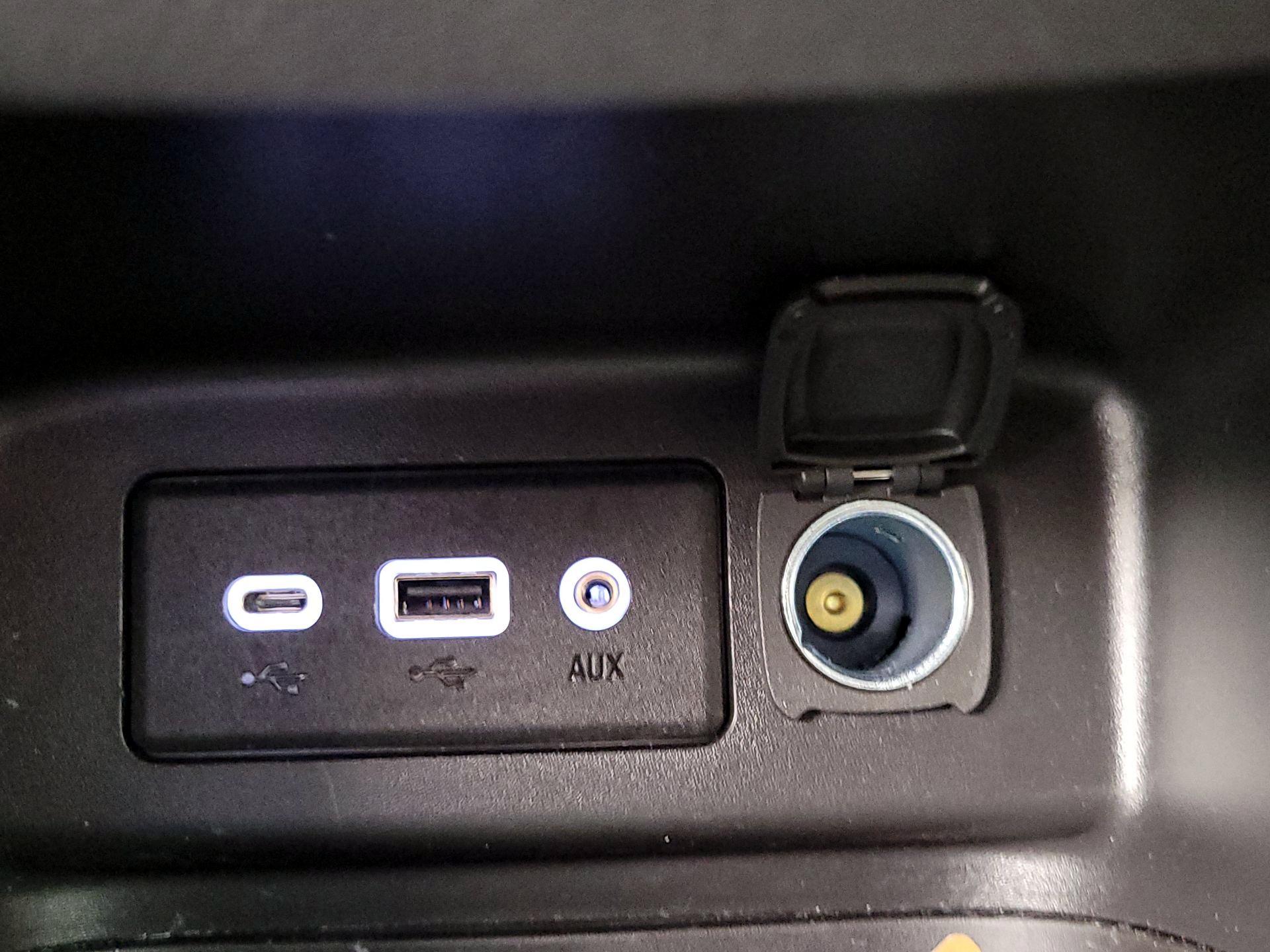 Thumbnail: 2023 Chevrolet Equinox - 18