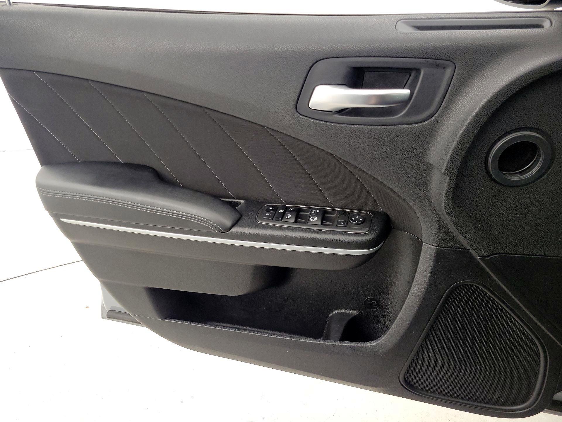 Thumbnail: 2022 Dodge Charger - 12