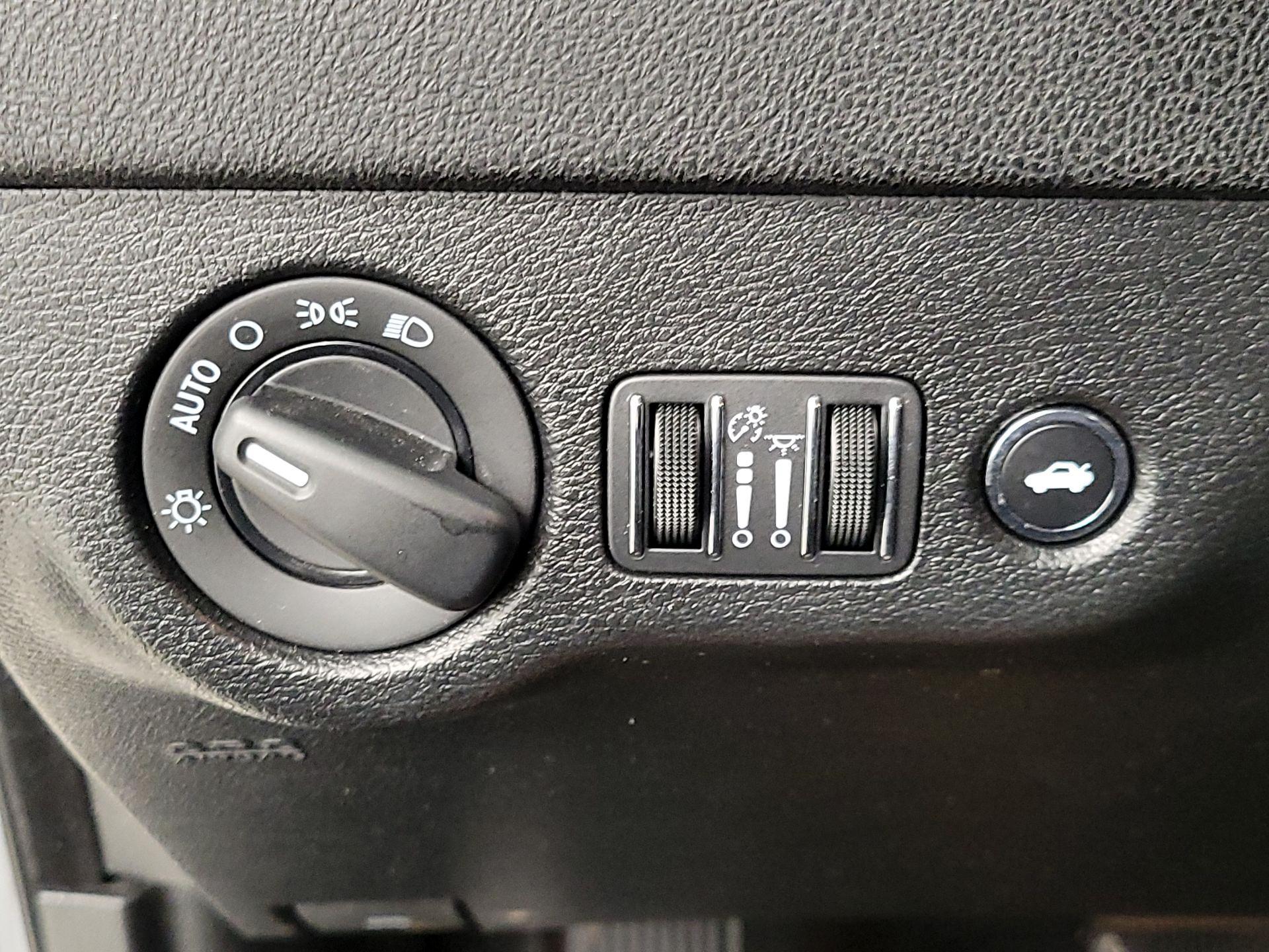 Thumbnail: 2022 Dodge Charger - 13