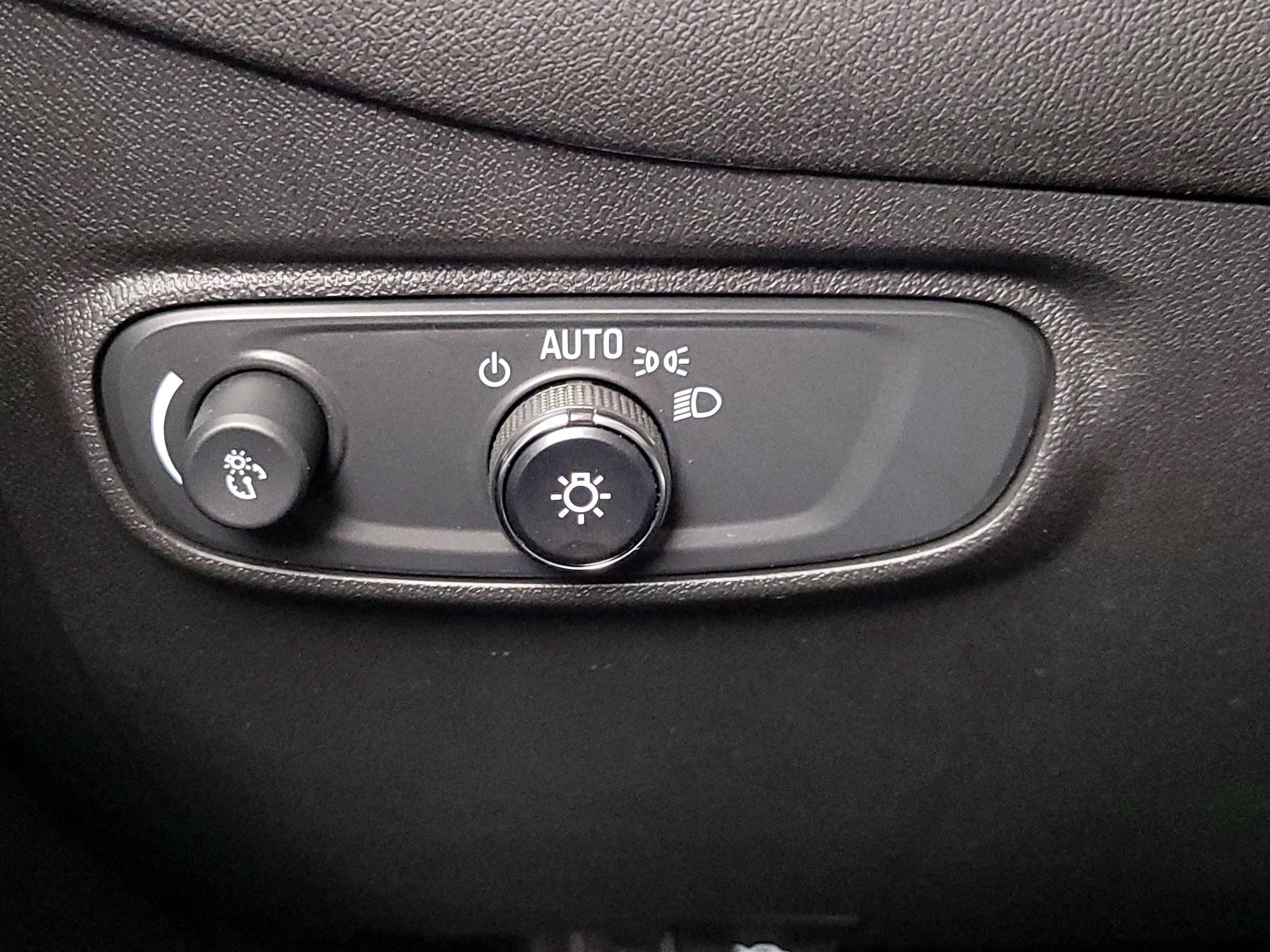 Thumbnail: 2024 Chevrolet Equinox - 13