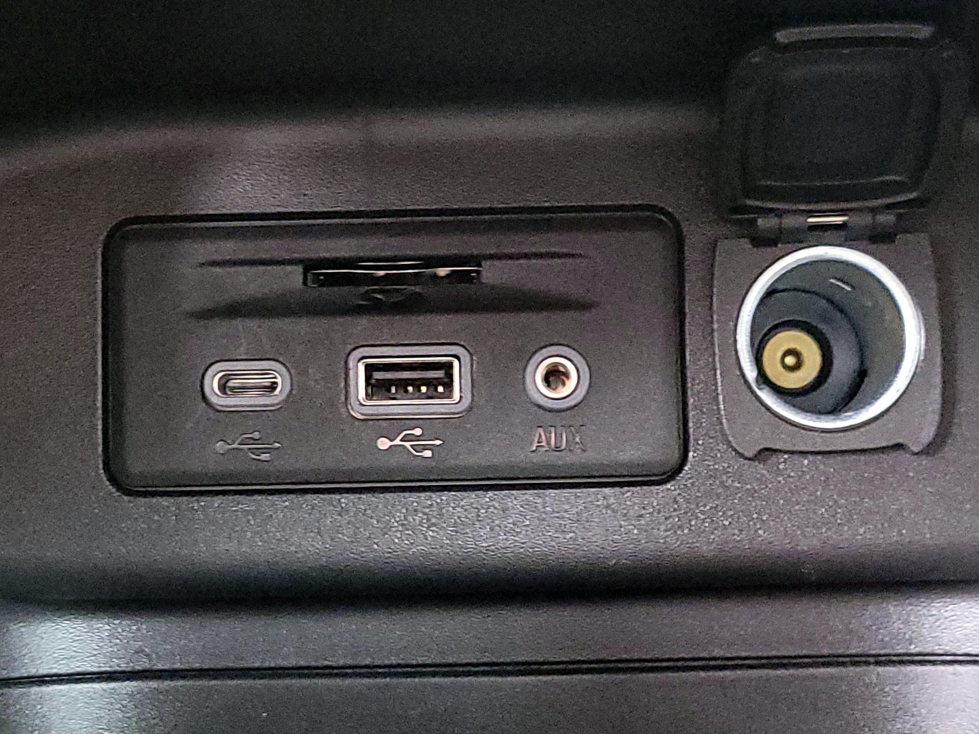 Thumbnail: 2024 Chevrolet Equinox - 18