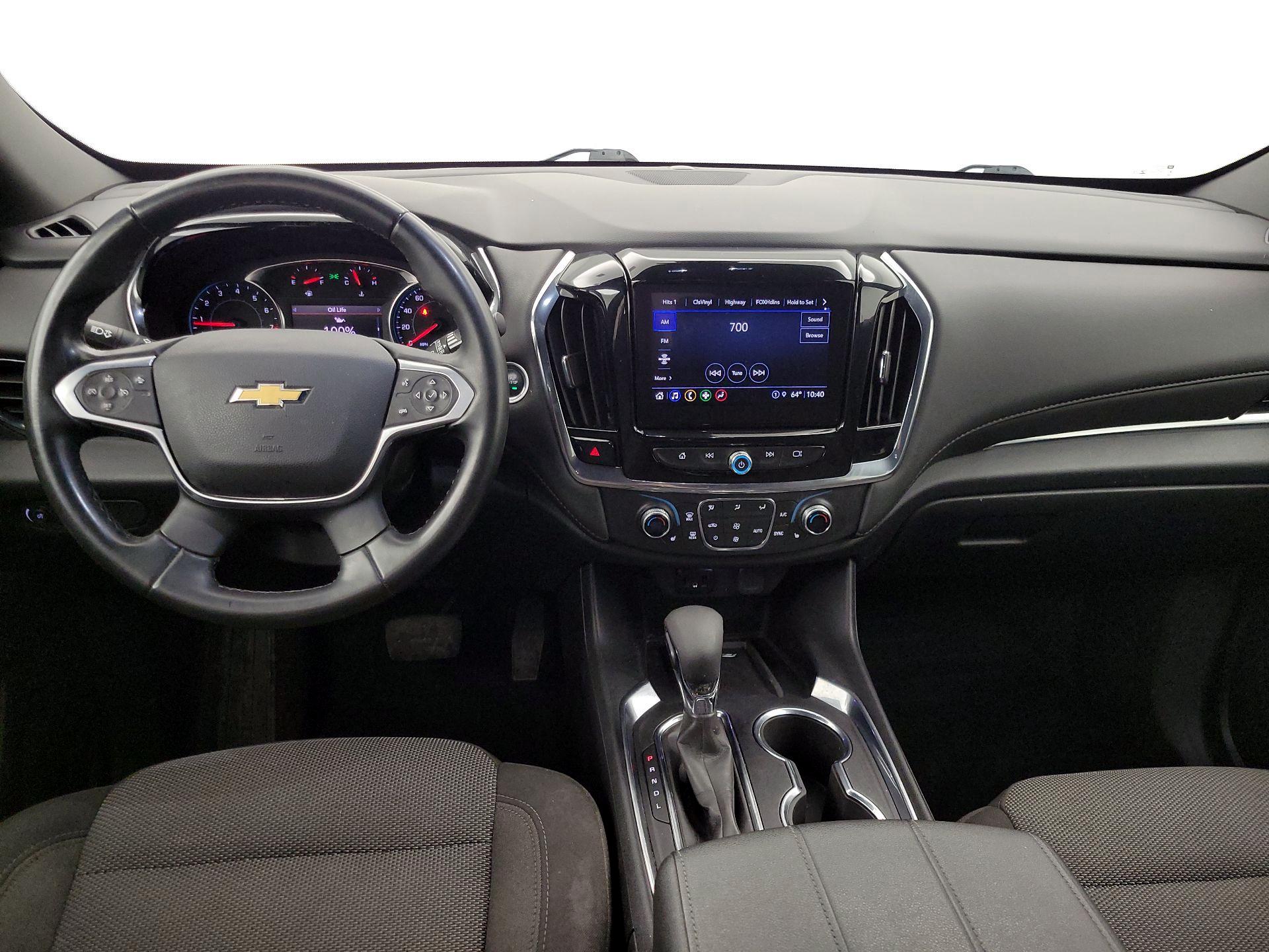 Thumbnail: 2023 Chevrolet Traverse - 9