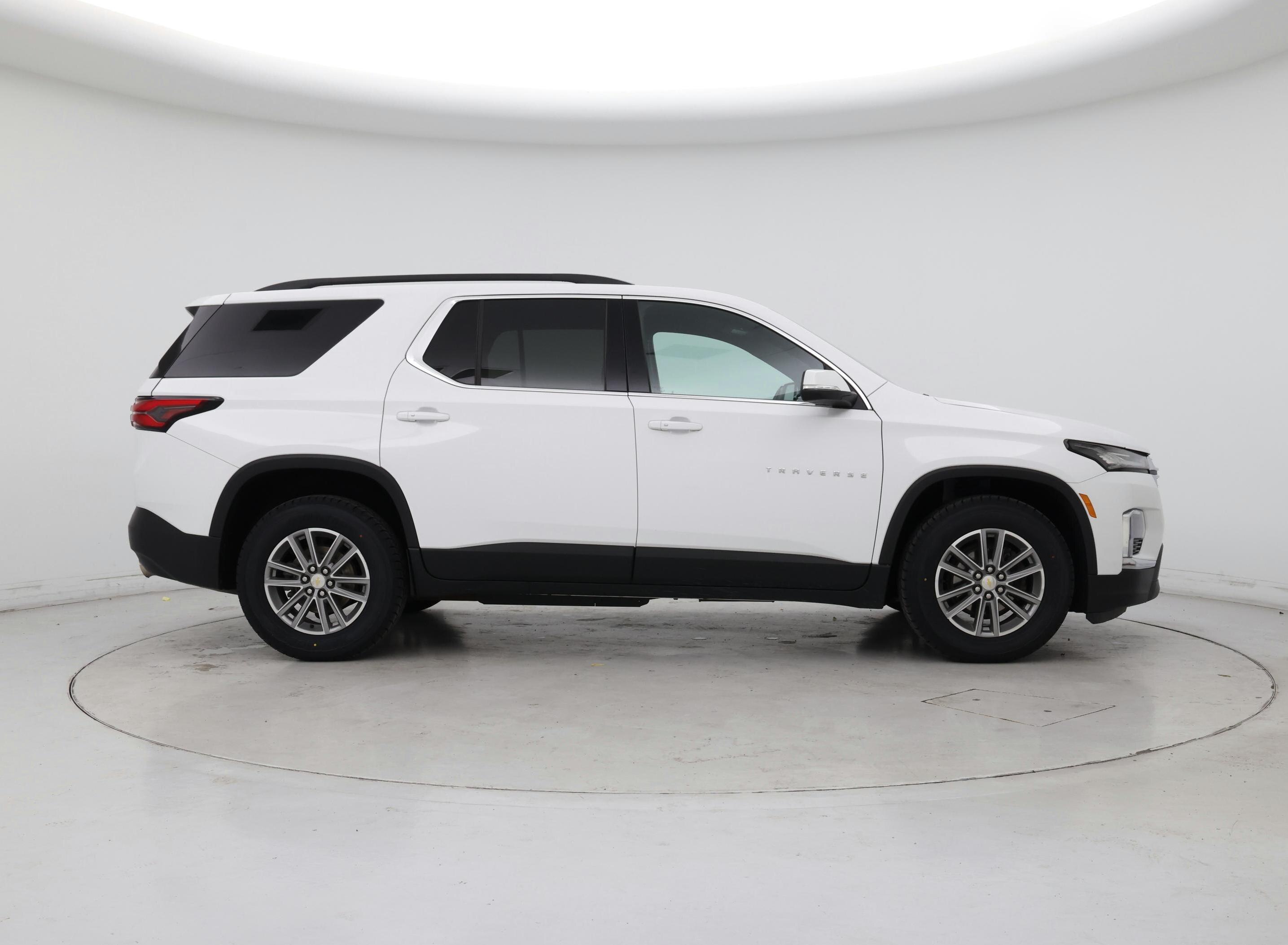 Thumbnail: 2023 Chevrolet Traverse - 7