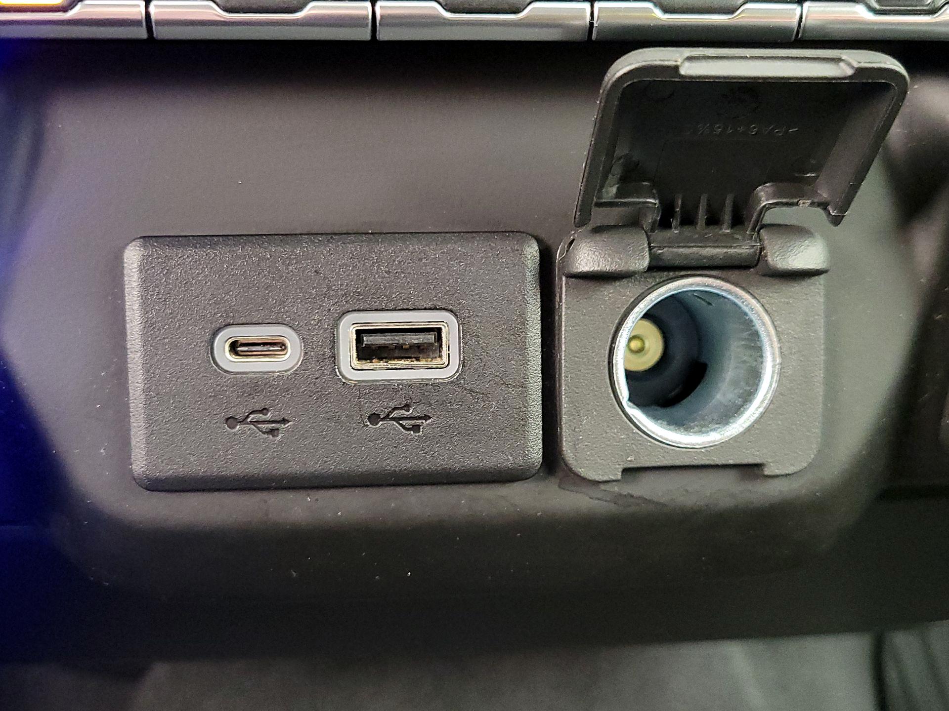 Thumbnail: 2021 Chevrolet Silverado 1500 - 18