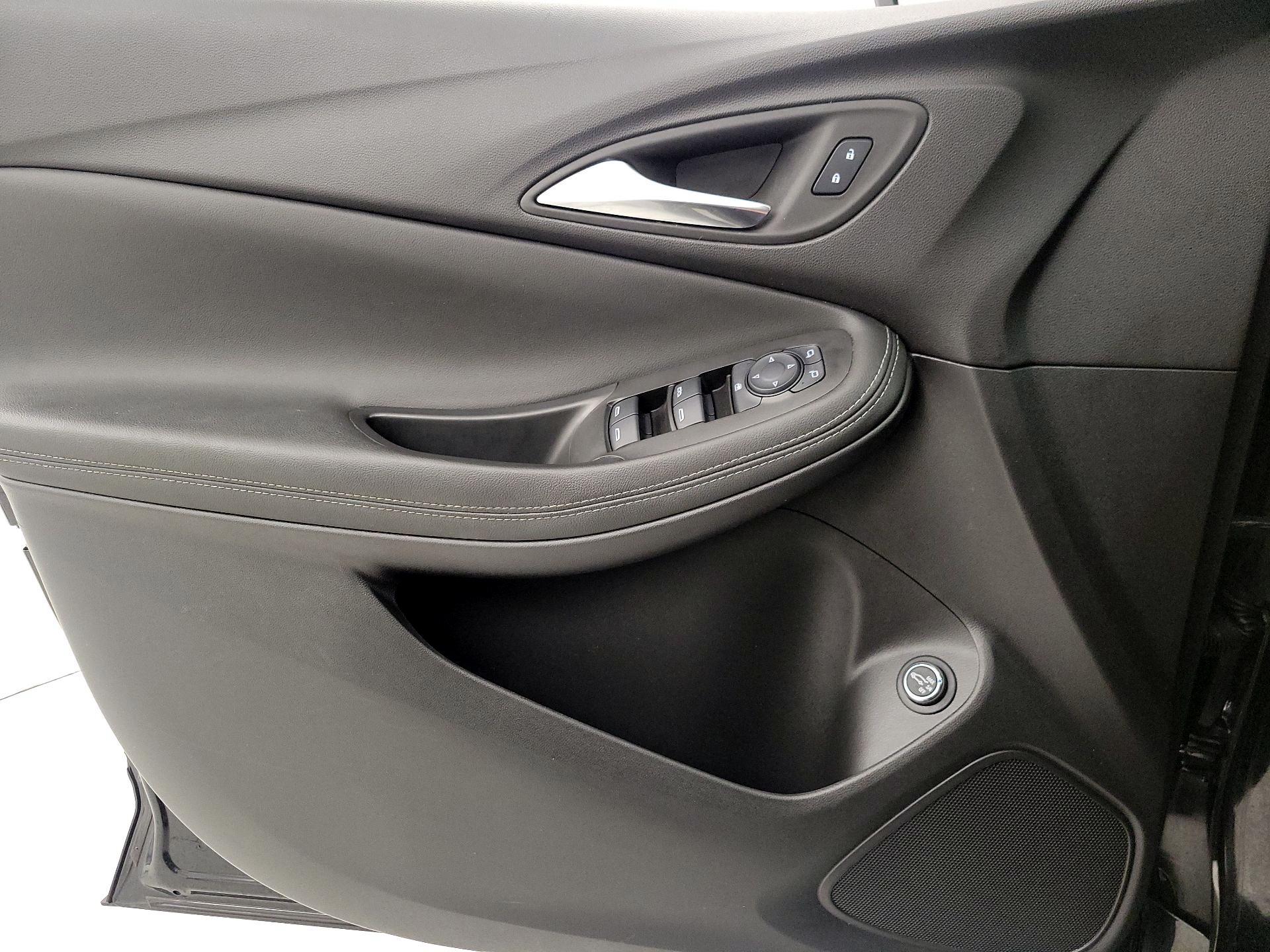 Thumbnail: 2023 Buick Encore GX - 12