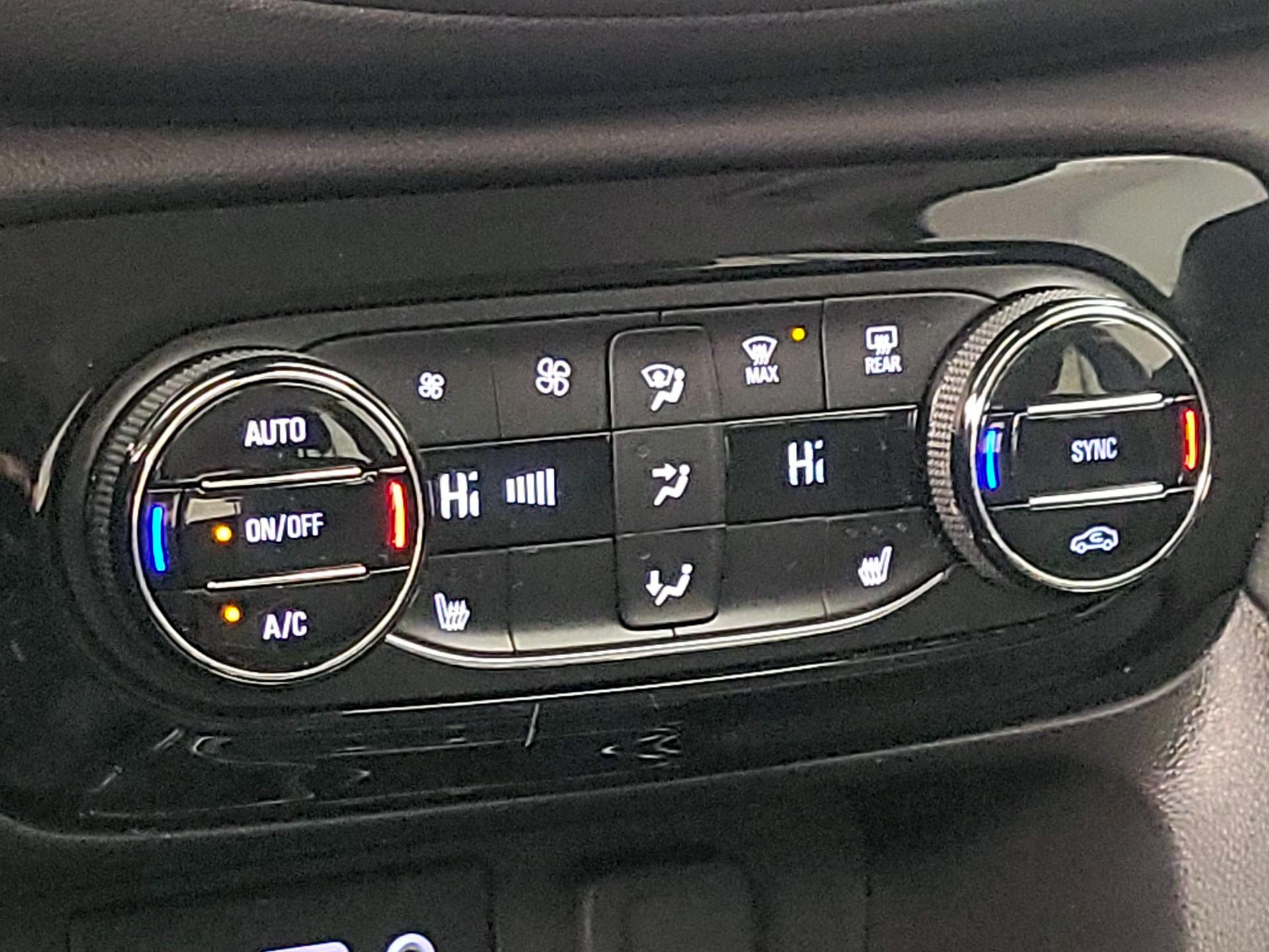 Thumbnail: 2023 Buick Encore GX - 16