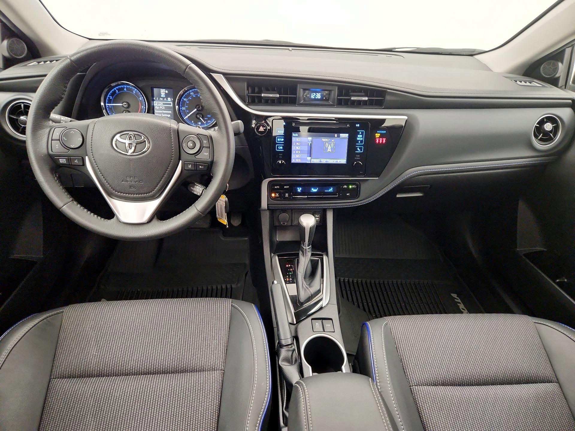 Thumbnail: 2018 Toyota Corolla - 9