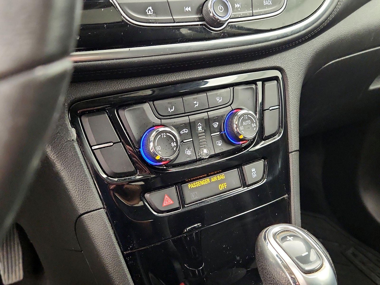 2017 Buick Encore Preferred II - Photo 18