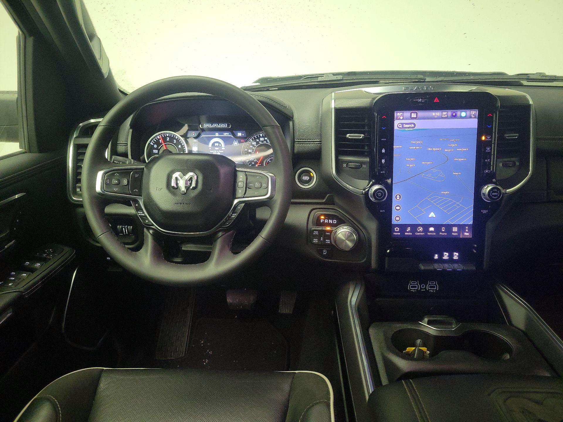 Thumbnail: 2025 RAM 1500 - 10