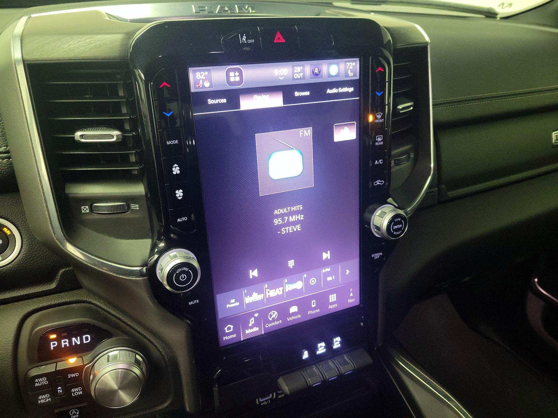 Thumbnail: 2025 RAM 1500 - 16