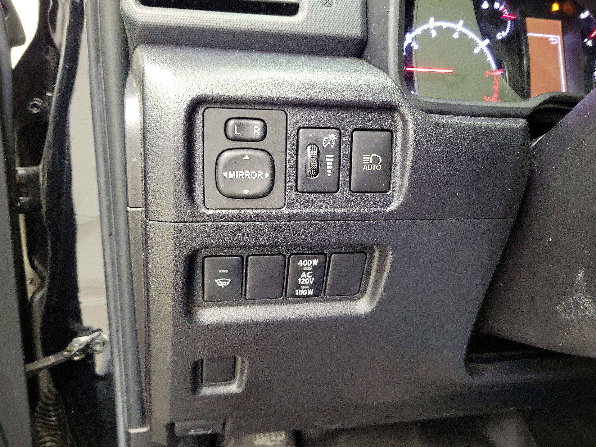 Thumbnail: 2021 Toyota 4Runner - 11